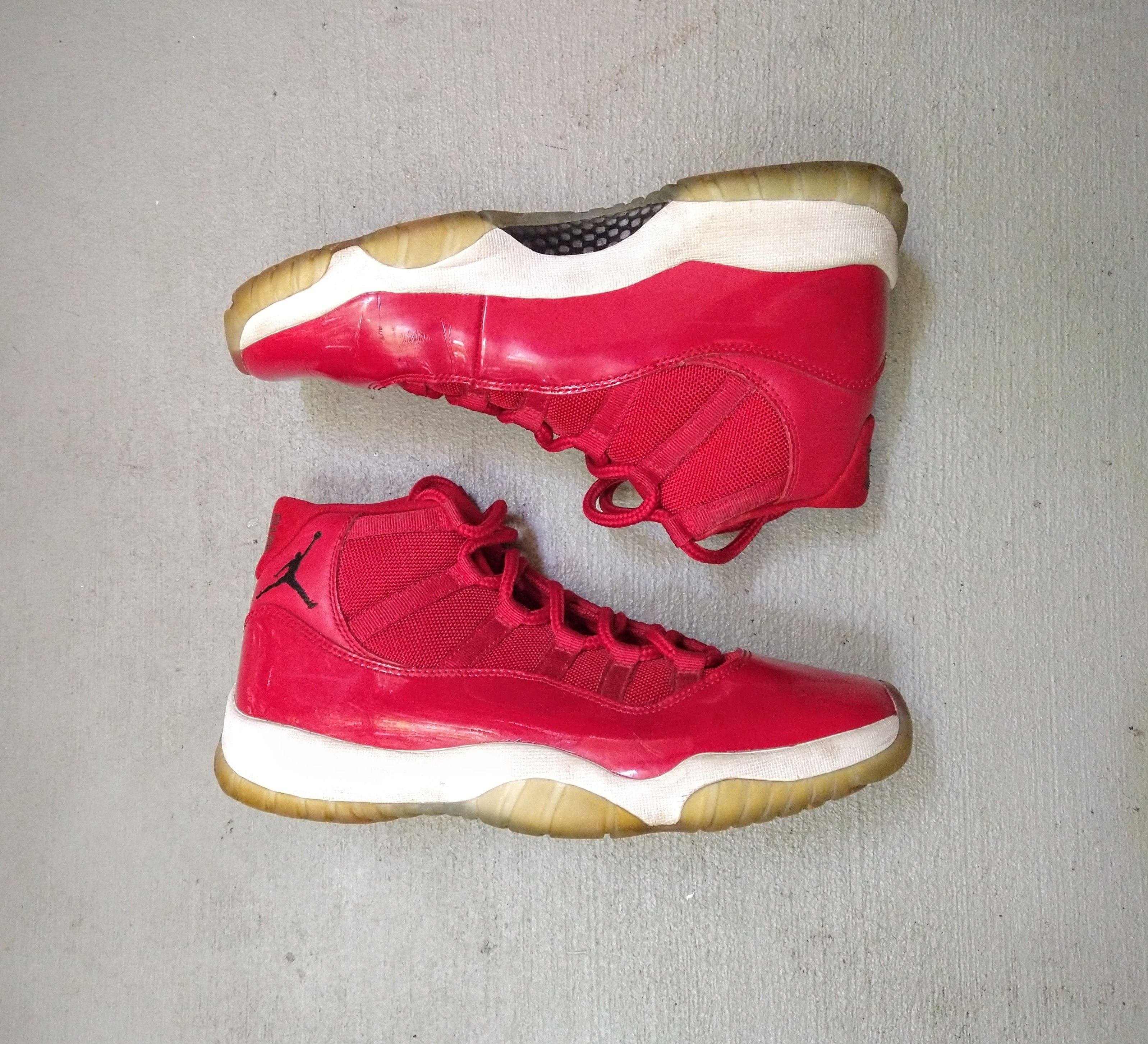 Jordan Brand Nike Air Jordan 11 Retro Win Like 96 Size 9 Red 378037-623 Size US 9 / EU 42 - 1 Thumbnail