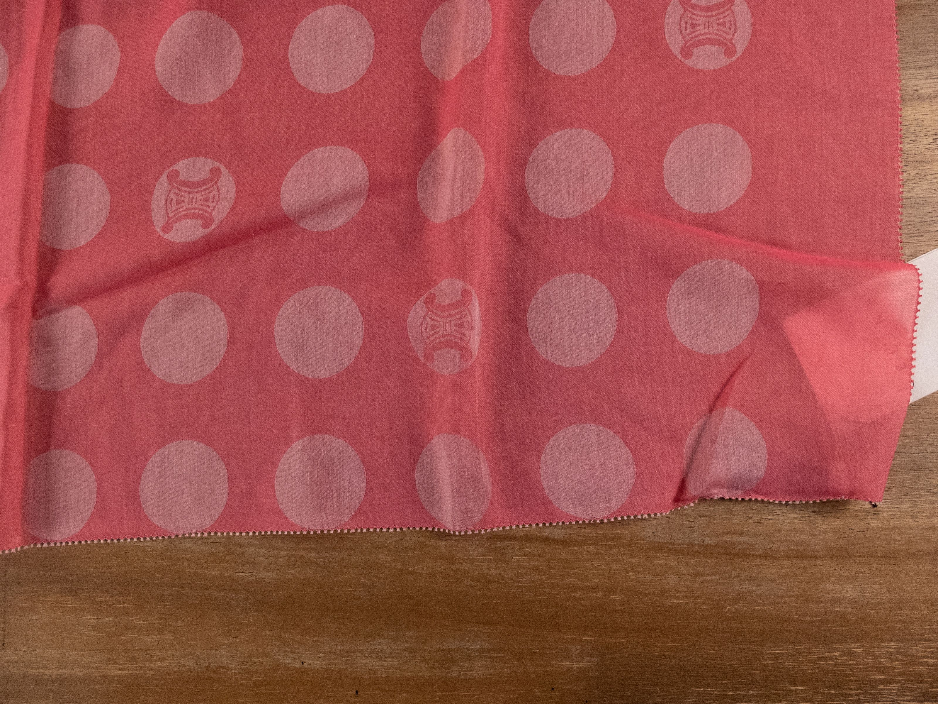 Celine CELINE vintage pink cotton silk mix circle logo stole scarf Size ONE SIZE - 3 Thumbnail