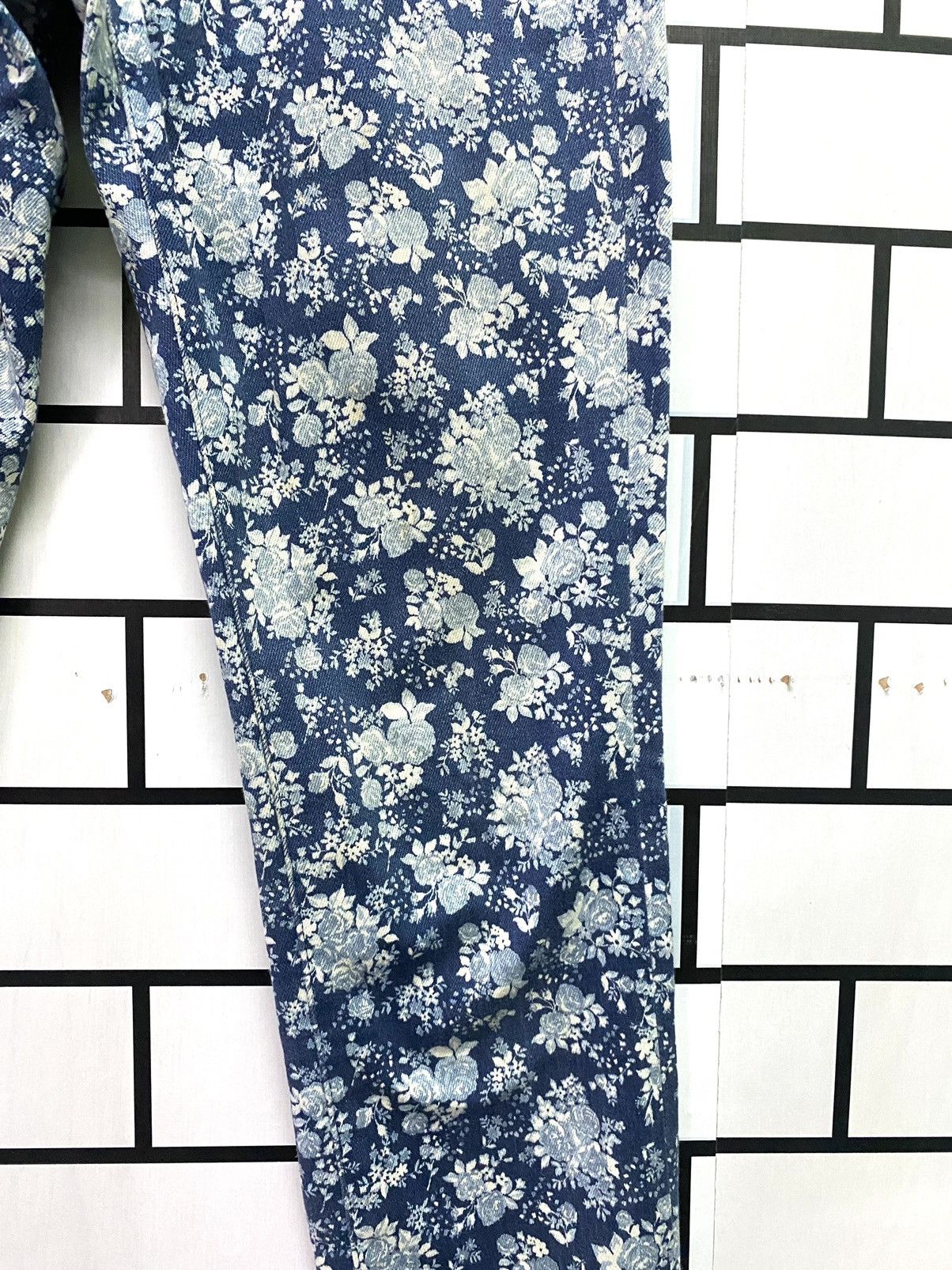 Japanese Brand × Uniqlo Floral Design UNIQLO JAPAN Skinny Pants Size US 28 / EU 44 - 6 Thumbnail