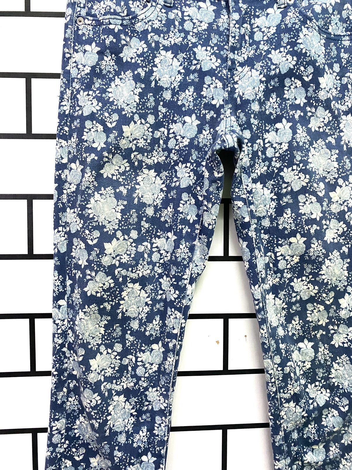 Japanese Brand × Uniqlo Floral Design UNIQLO JAPAN Skinny Pants Size US 28 / EU 44 - 4 Thumbnail