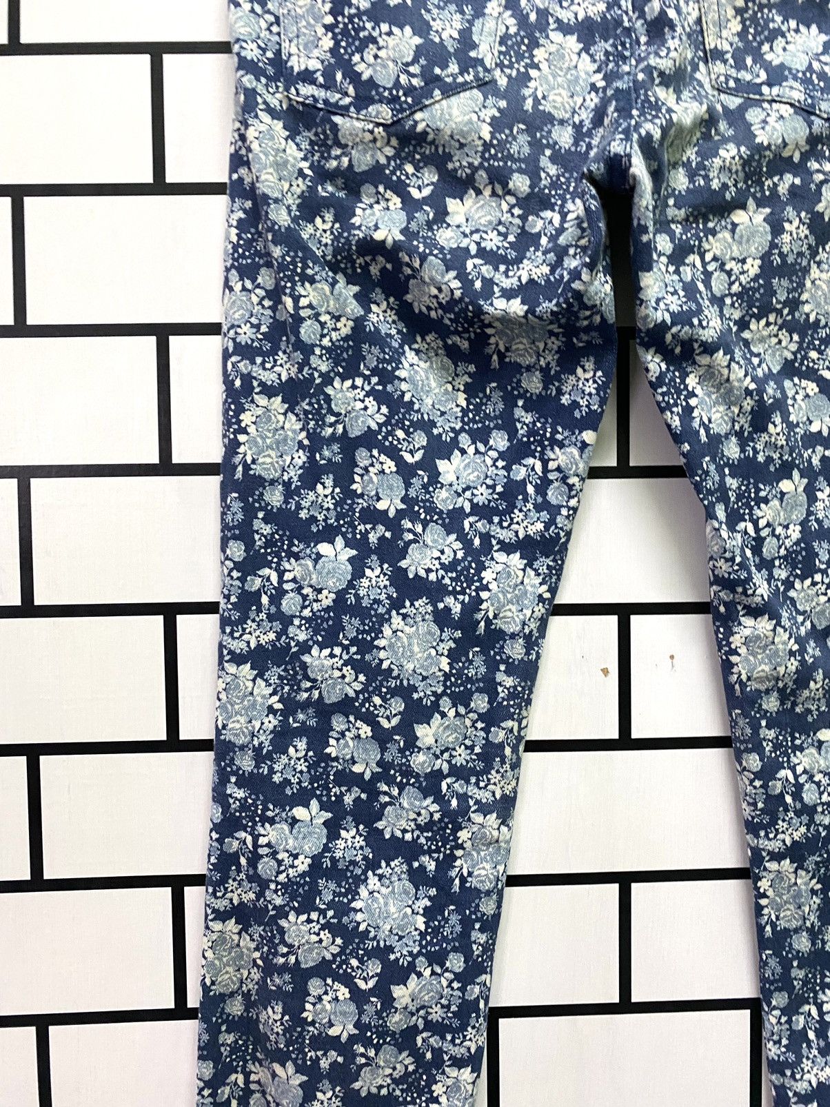Japanese Brand × Uniqlo Floral Design UNIQLO JAPAN Skinny Pants Size US 28 / EU 44 - 13 Thumbnail