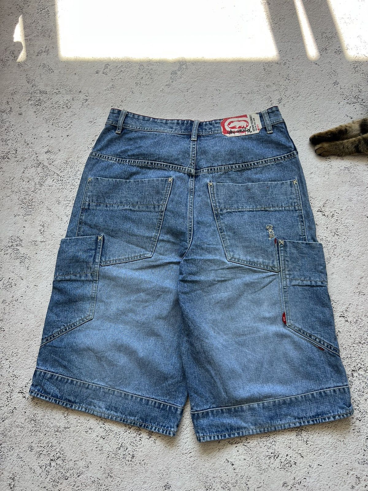 Ecko Unltd. × Vintage ECKO UNLTD Vintage Multi Pocket Baggy Rap Jeans Shorts Size US 33 - 1 Thumbnail