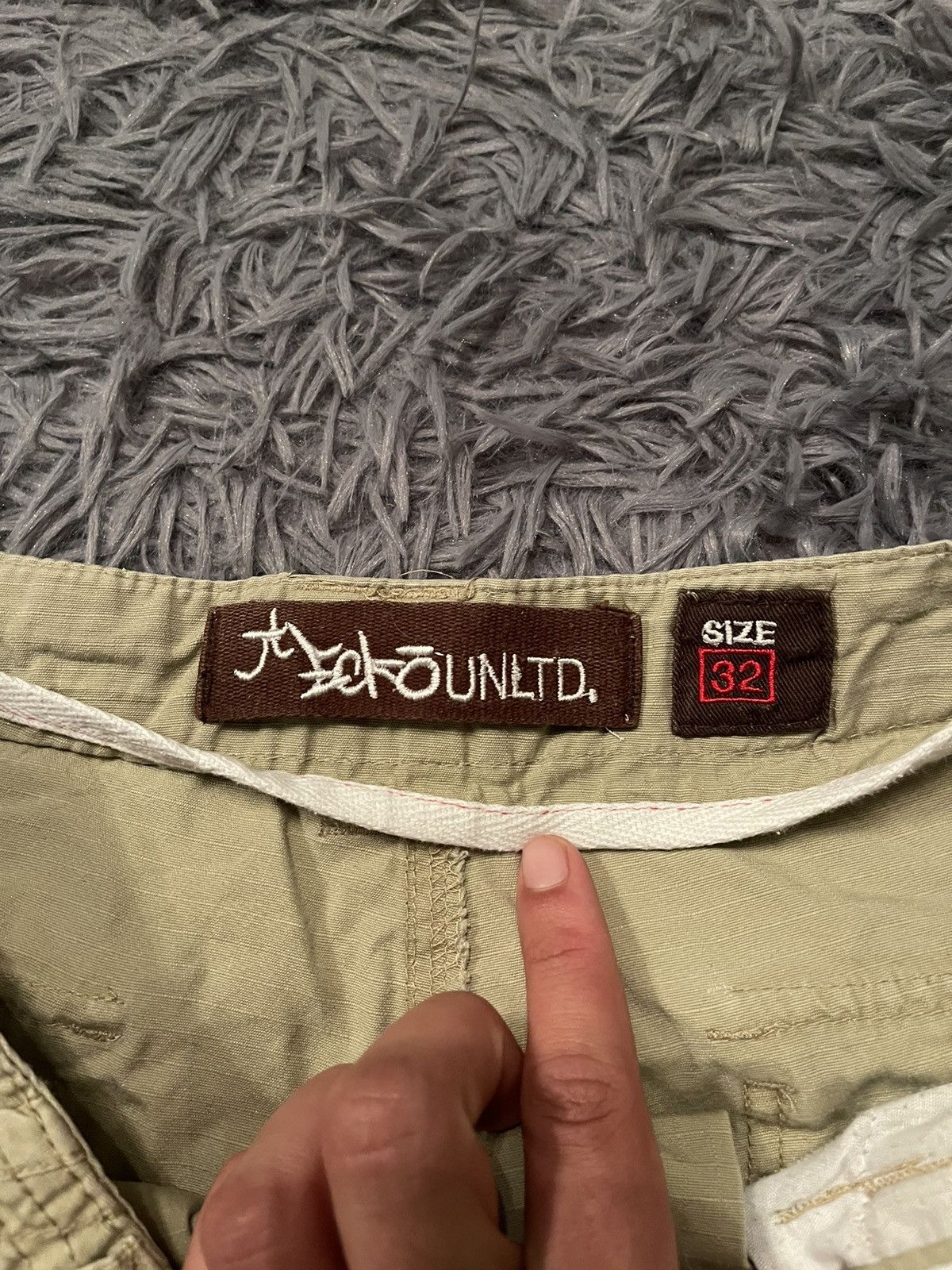 Ecko Unltd. × Vintage Ecko UNLTD. 00s vintage cargo faded shorts Size US 32 / EU 48 - 8 Thumbnail