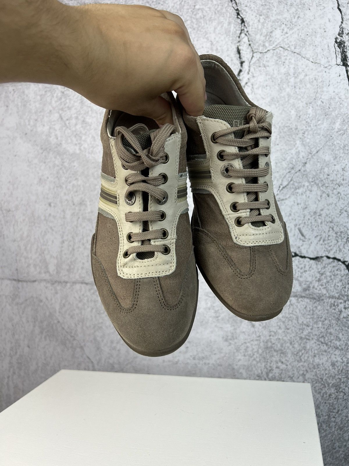 Bata Bata low sneakers like margiela replica Size US 7 / EU 40 - 3 Thumbnail