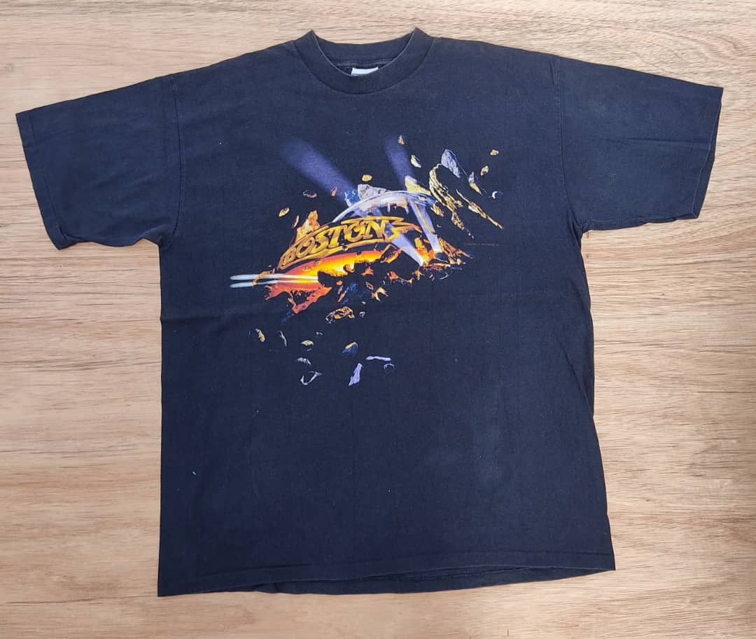 vintage tee A38 Boston Band