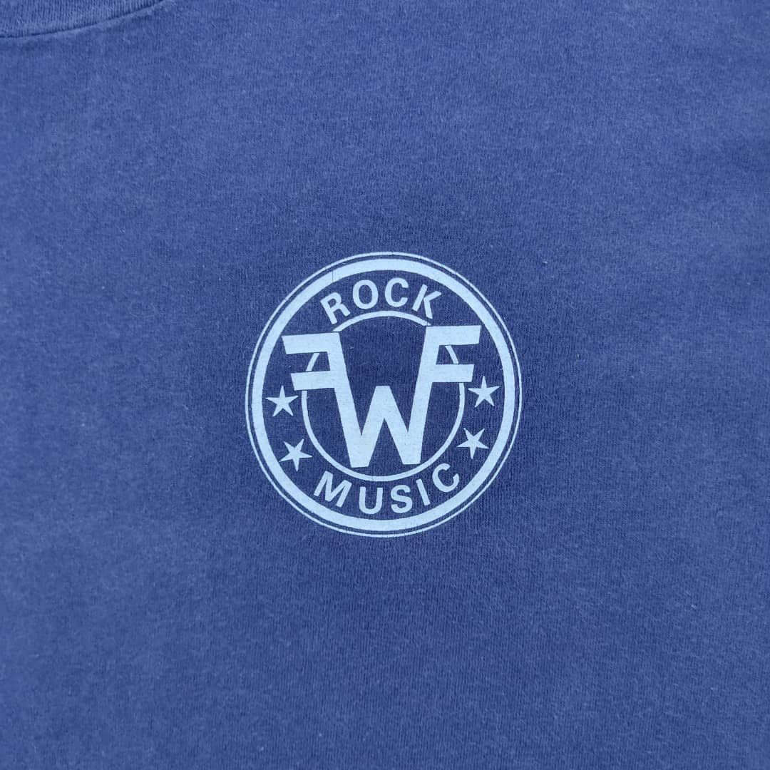 Band Tees × Vintage Vintage Tee Weezer ( A 15 ) Size US L / EU 52-54 / 3 - 4 Thumbnail