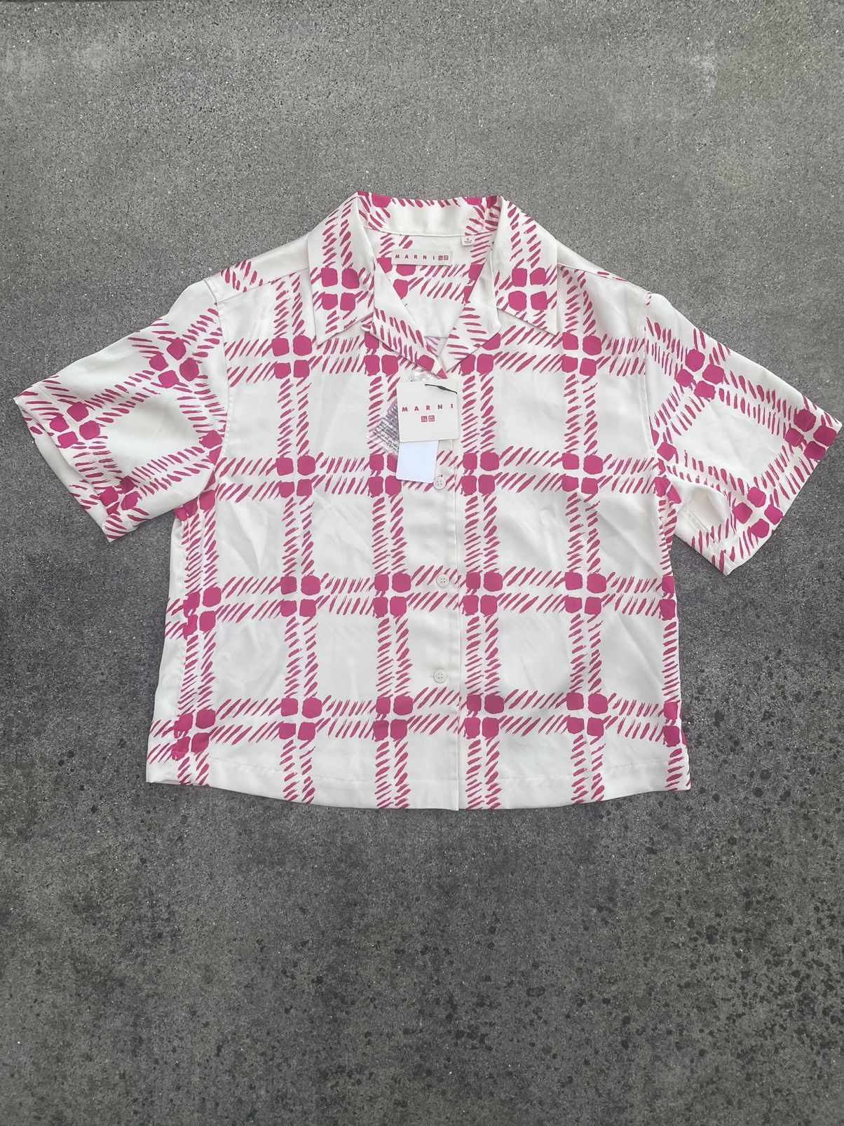 image of Marni Uniqlo Silky Satin Open Collar Shirt Large in Pink/White, Men's