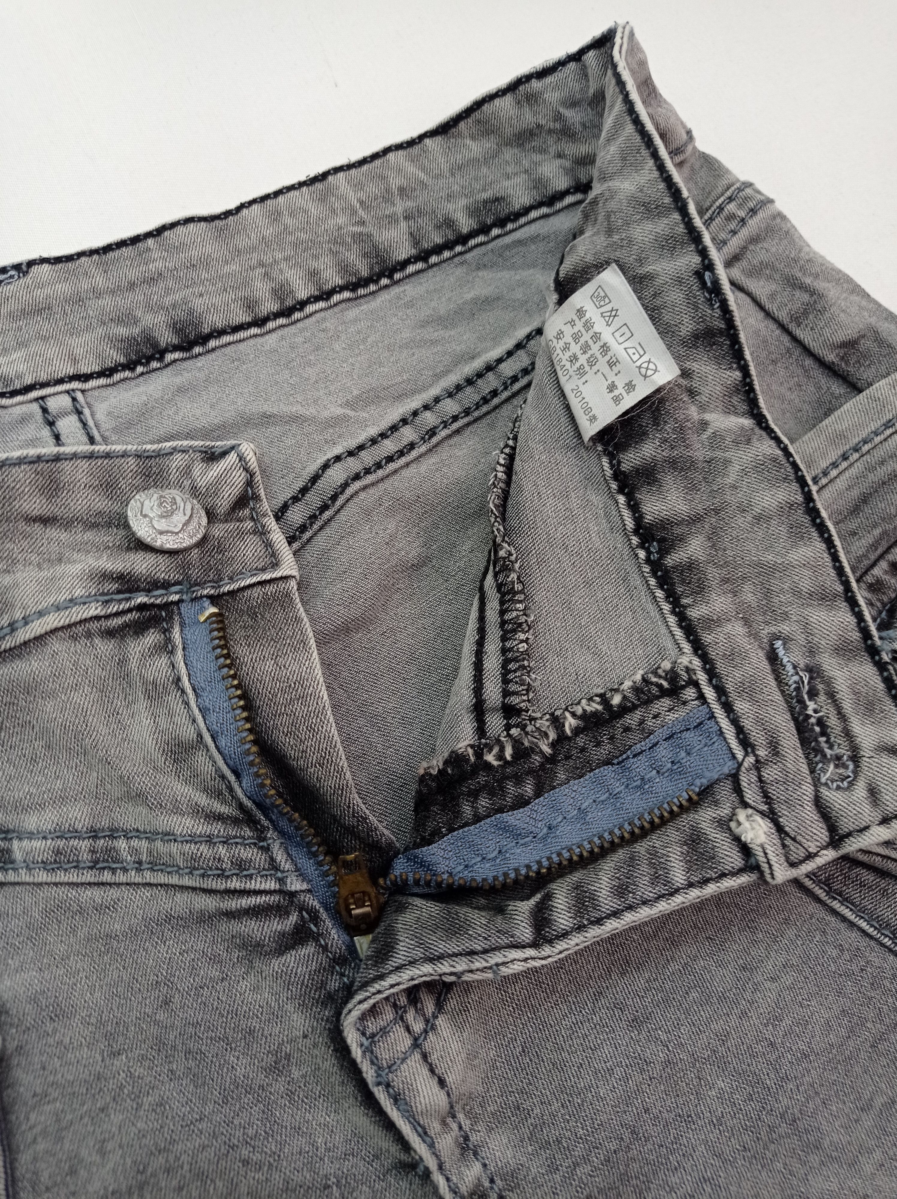Other Skinny Jeans Stretch Ripped Style Size US 29 - 4 Thumbnail