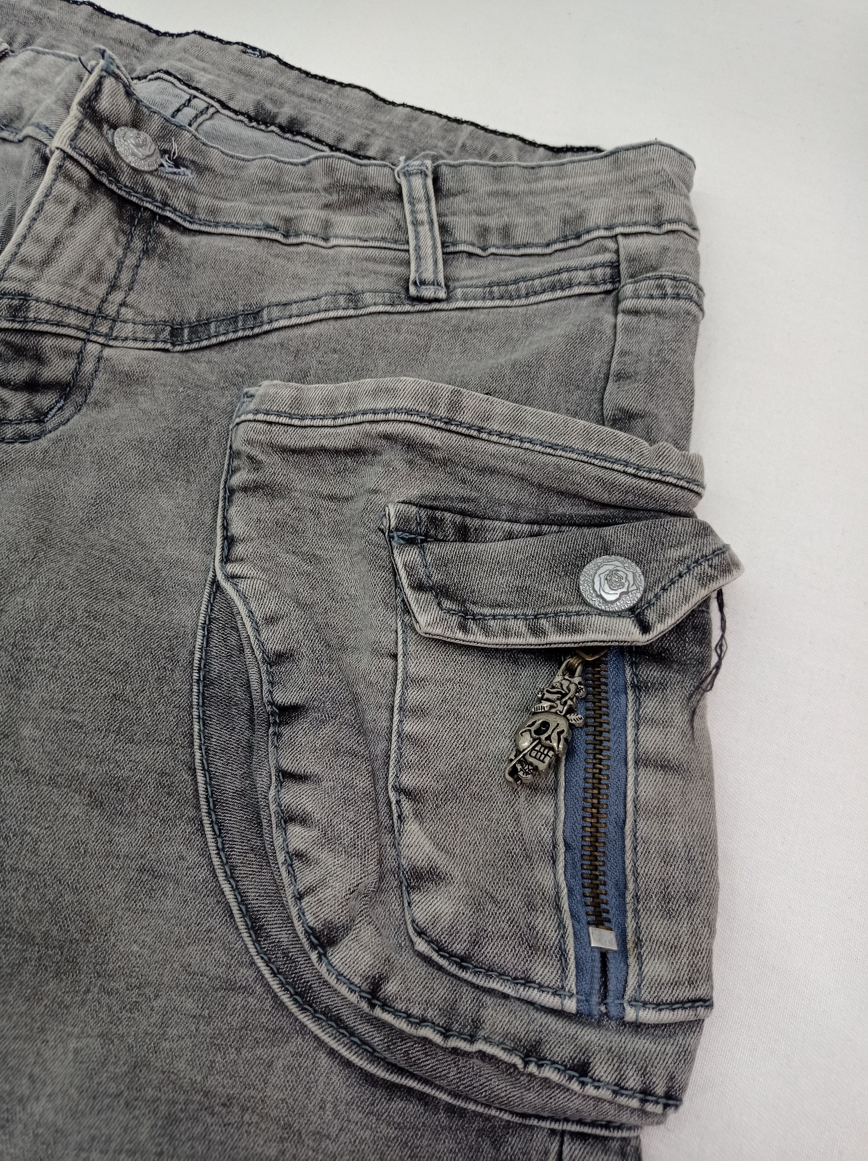 Other Skinny Jeans Stretch Ripped Style Size US 29 - 8 Thumbnail