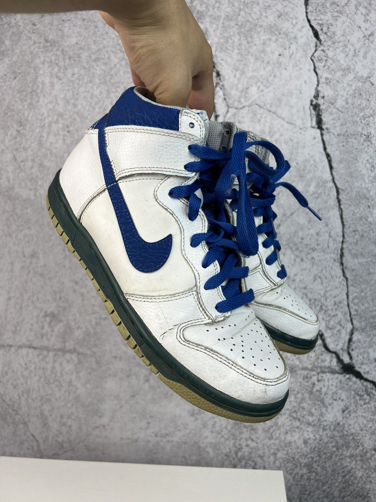 Vintage 2010 Nike Dunk High University Pack UNC Size US 7 / EU 40 - 2 Thumbnail