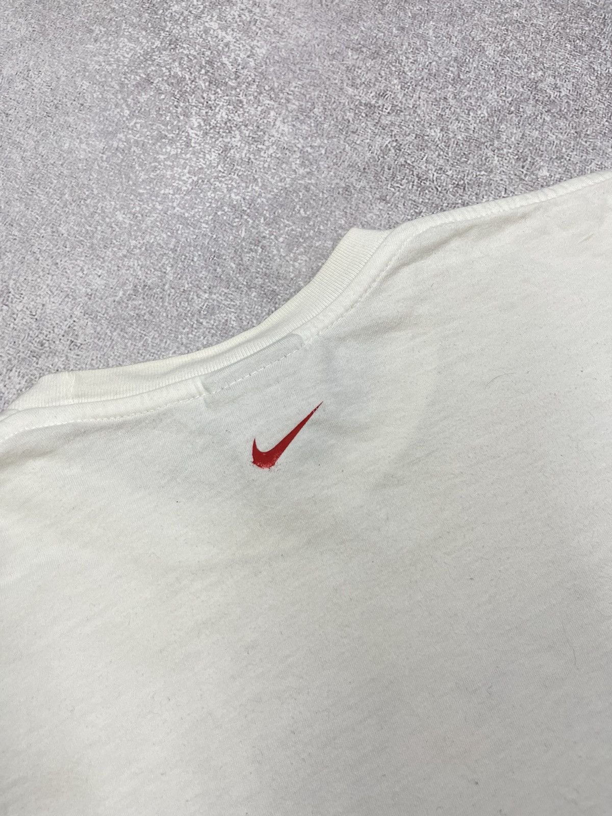 Nike Vintage Nike Skateboard White T Shirt Centr Logo Swoosh Y2K Size US L / EU 52-54 / 3 - 5 Thumbnail