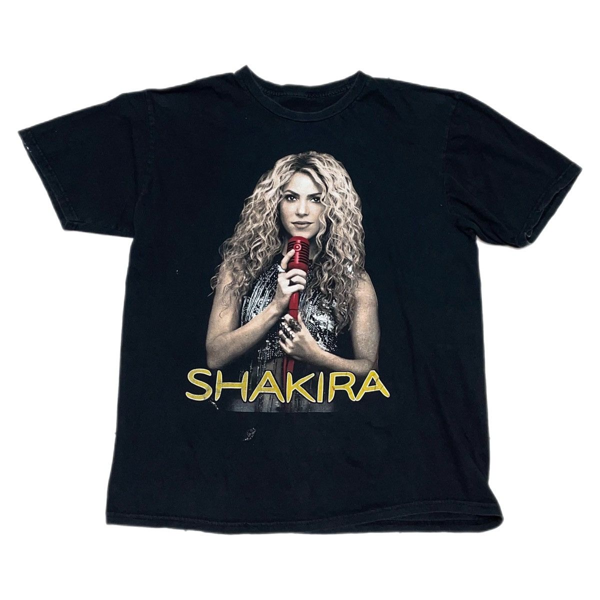 Vintage Shakira El Dorado Tour tshirt Grailed