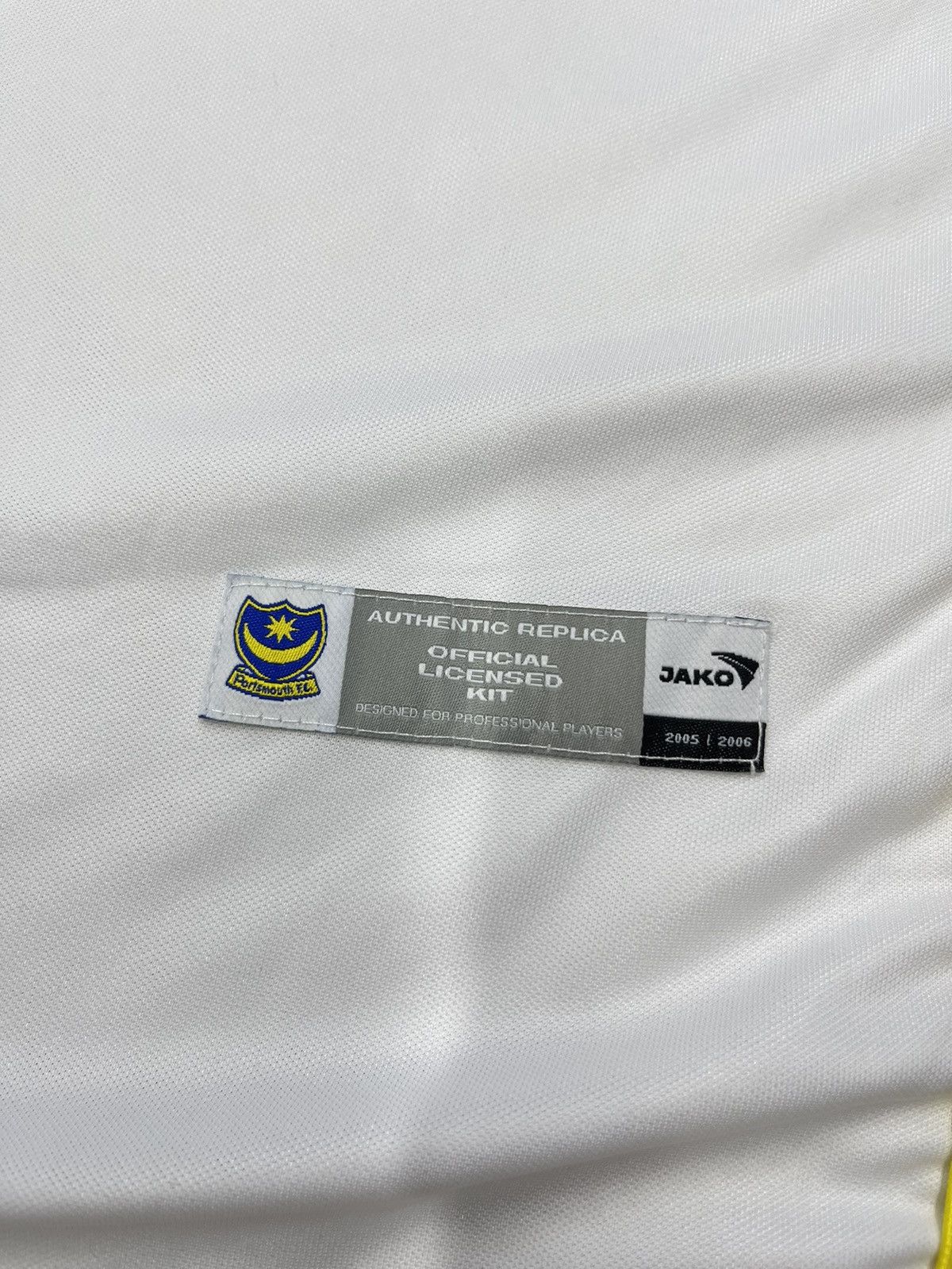 Vintage Vintage Soccer Jersey Jako Portsmouth 2005/2006 OKI Y2K Size US XL / EU 56 / 4 - 5 Thumbnail