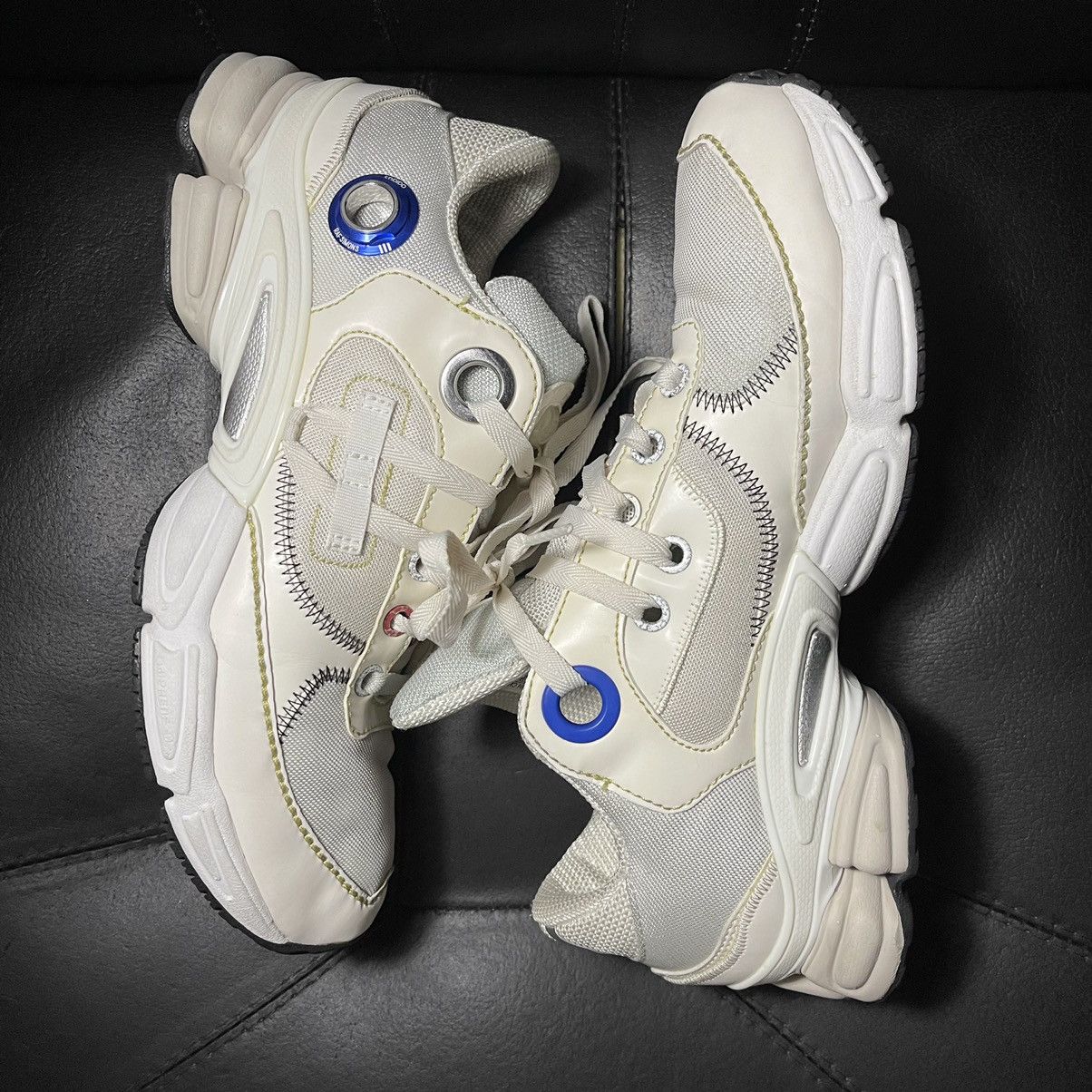 Adidas × Raf Simons Raf Simons Ozweego Robot Size US 8.5 / EU 41-42 - 4 Thumbnail