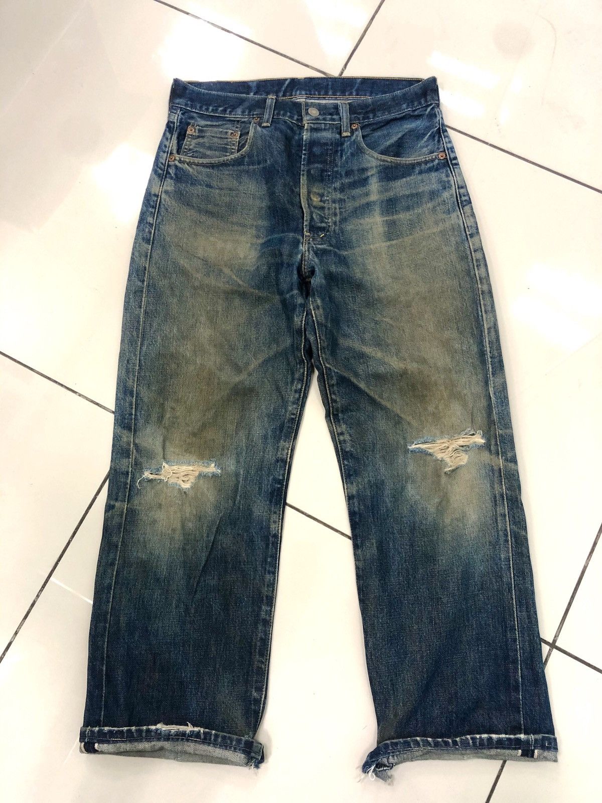 Levi's × Levi's Vintage Clothing Very Distressed LEVIS 503 Selvedge denim 5 button Size US 32 / EU 48 - 1 Thumbnail
