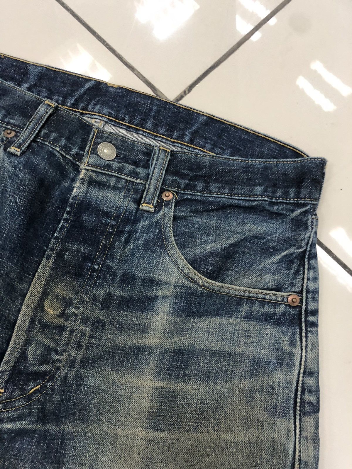 Levi's × Levi's Vintage Clothing Very Distressed LEVIS 503 Selvedge denim 5 button Size US 32 / EU 48 - 5 Thumbnail