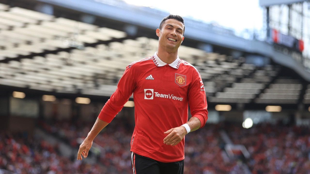 Adidas MANCHESTER UNITED ADIDAS 2022/2023 SOCCER JERSEY #7 RONALDO Size US XXL / EU 58 / 5 - 13 Thumbnail