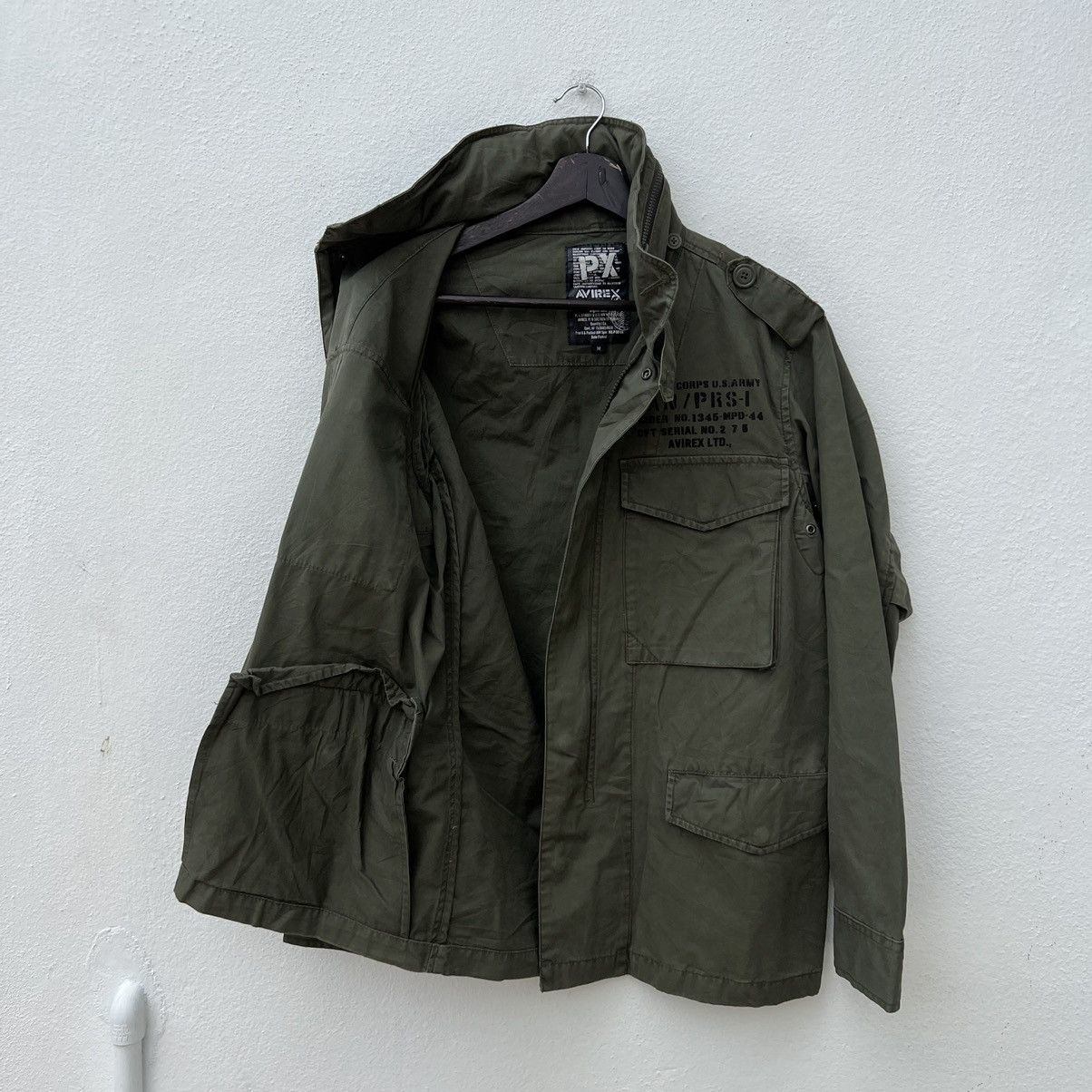 Avirex VINTAGE PX AVIREX CARGO JACKET MULTI POCKET WAR WEAR Size US M / EU 48-50 / 2 - 9 Thumbnail