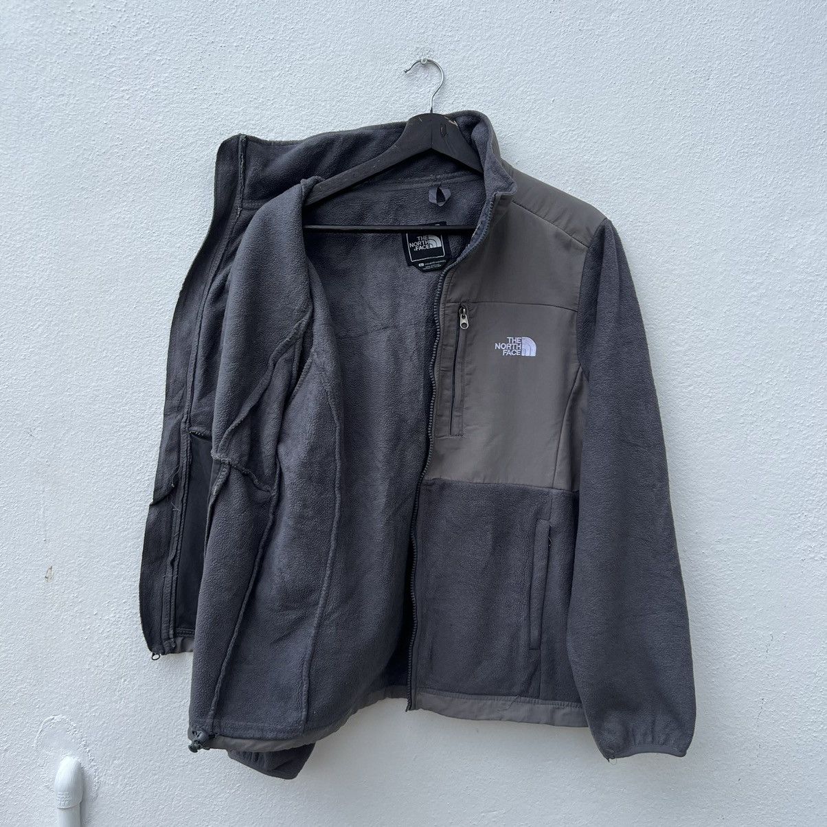 Japanese Brand VINTAGE THE NORTH FACE FLEECE JACKET Size US L / EU 52-54 / 3 - 9 Thumbnail