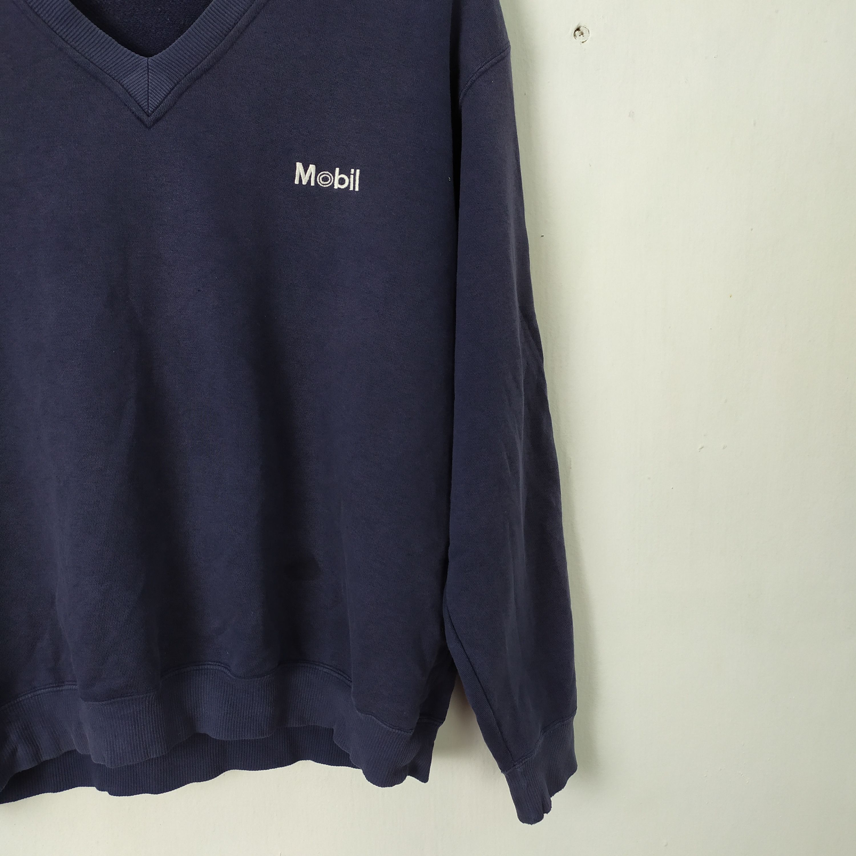 Vintage VINTAGE FUJIKOSHI MOBIL FADED SWEATSHIRT Size US M / EU 48-50 / 2 - 5 Thumbnail