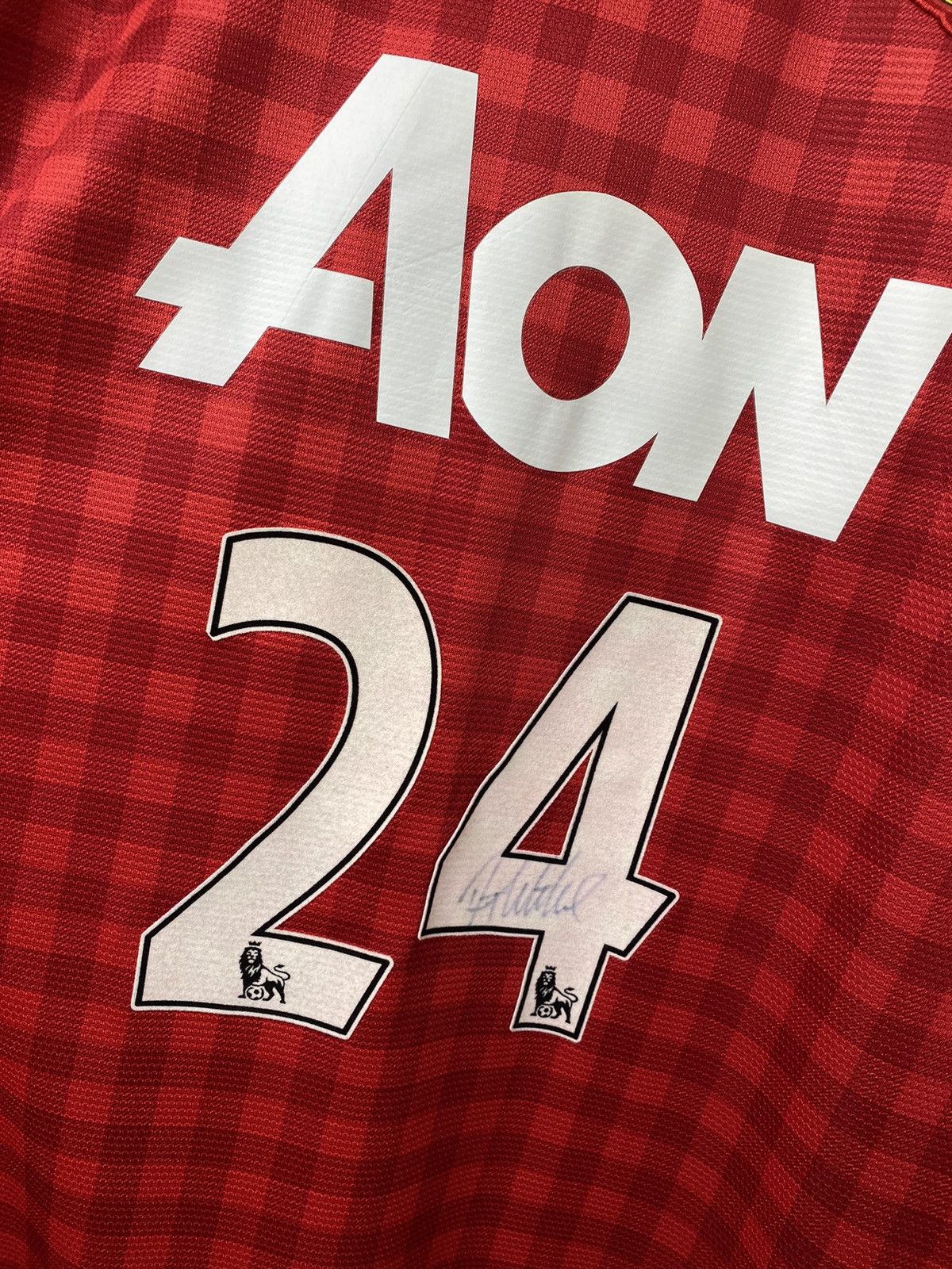 Nike × Vintage Vintage Nike Manchester United Plaid Red size L Size US L / EU 52-54 / 3 - 6 Thumbnail