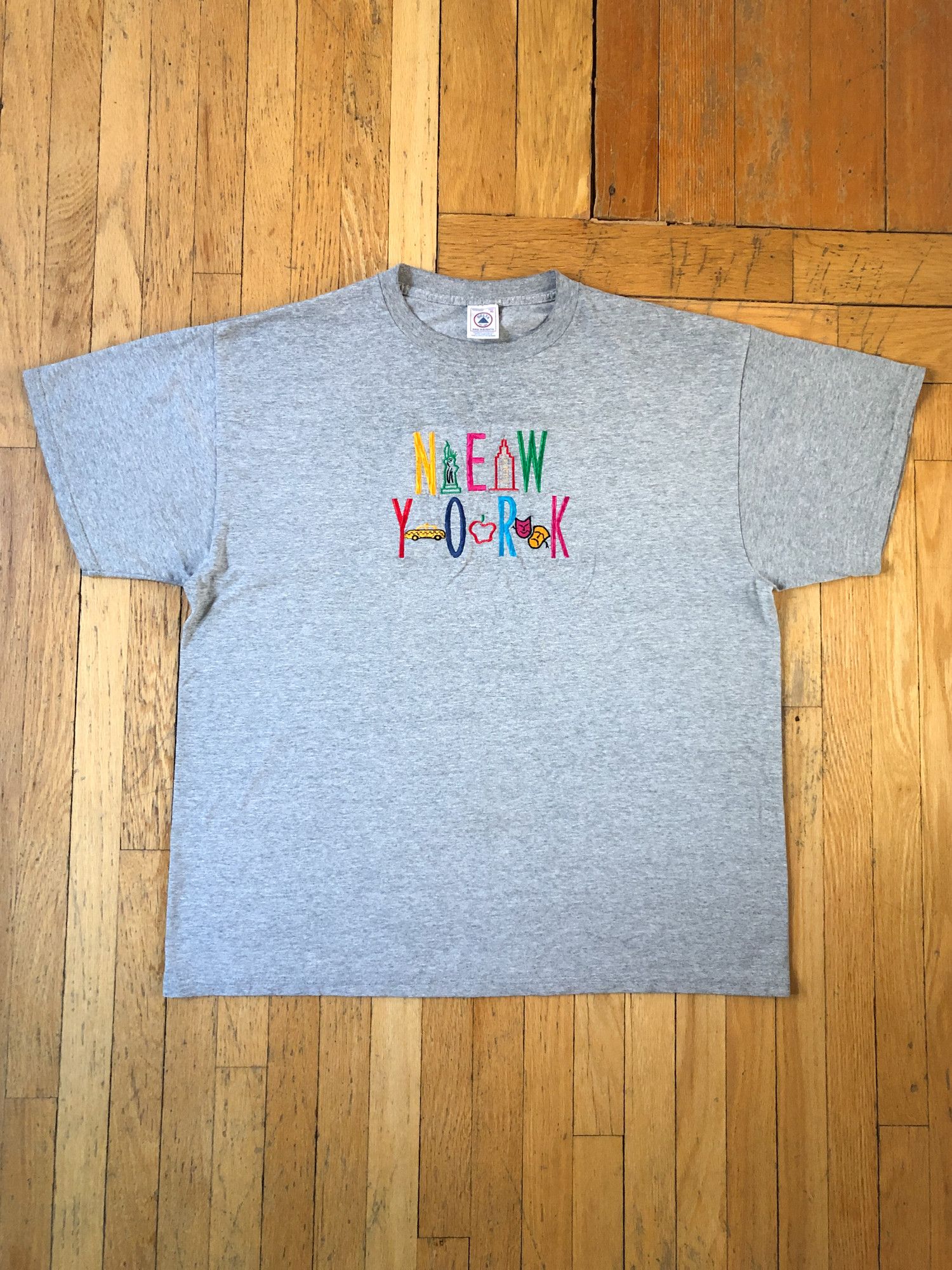Vintage 90s Boxy 'New York' Embroidered T-Shirt Size US XL / EU 56 / 4 - 2 Thumbnail