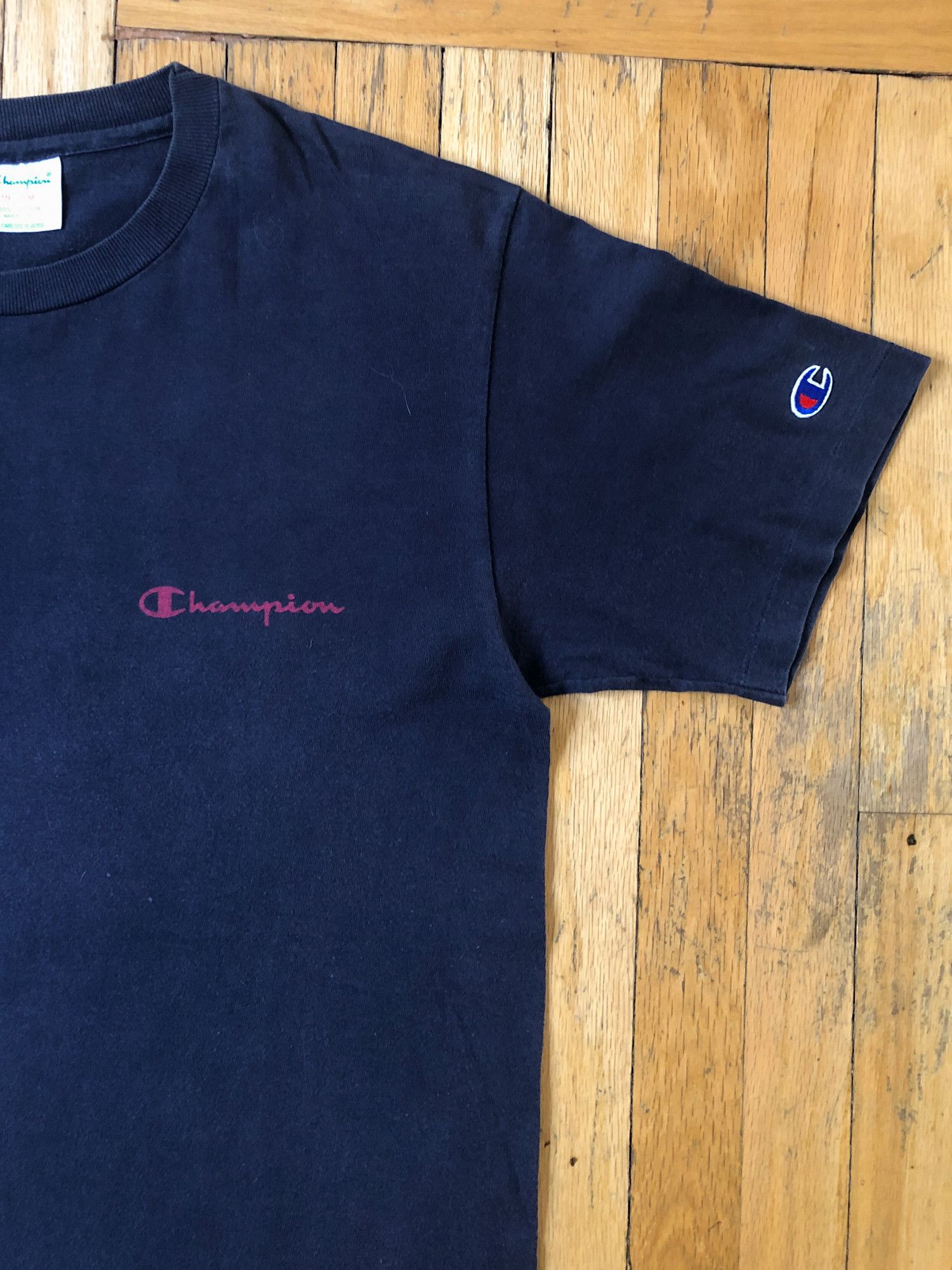 Champion × Vintage 90s Single Stitch Faded Wrap Around Champion T-Shirt Size US M / EU 48-50 / 2 - 5 Thumbnail