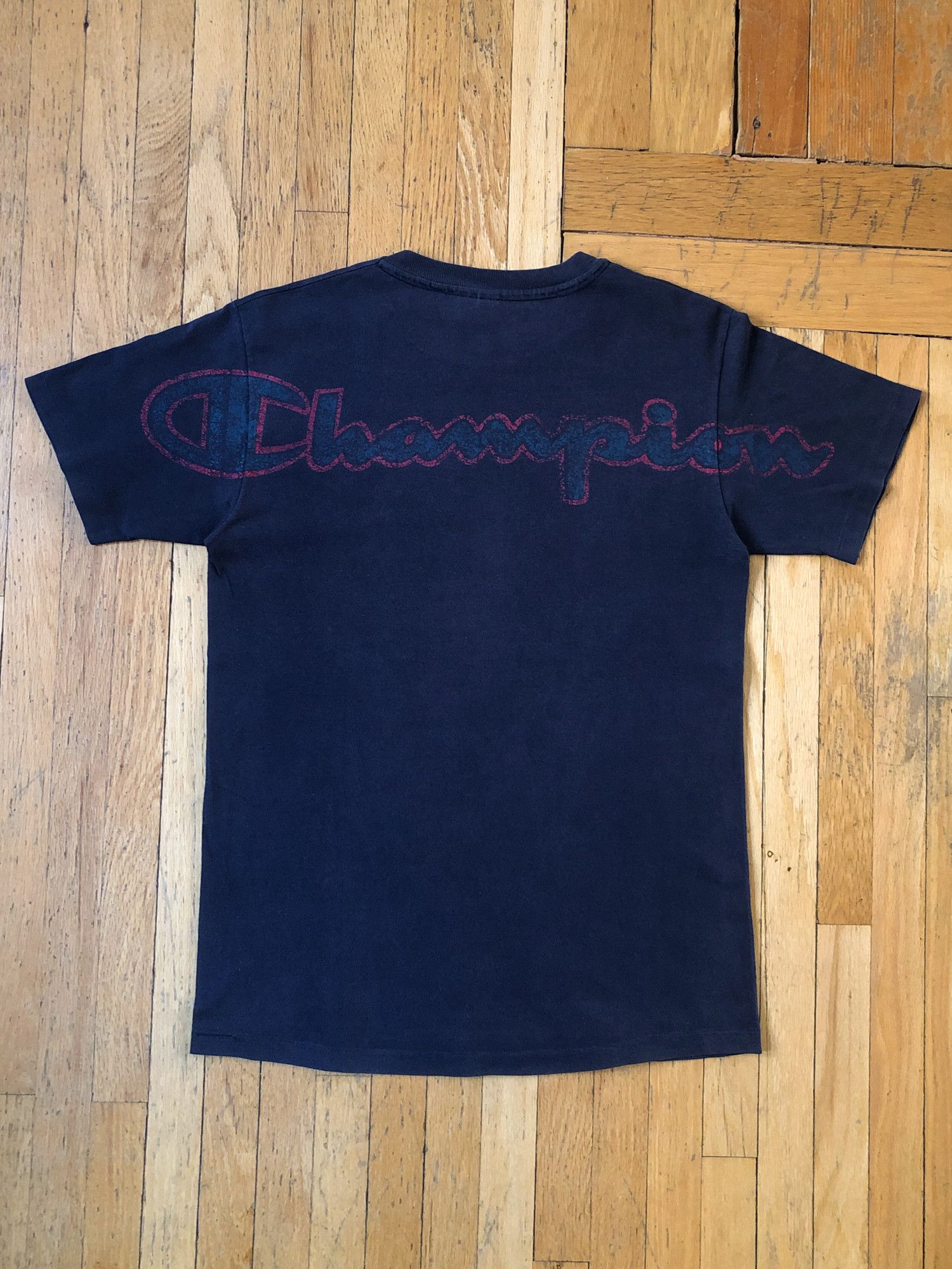 Champion × Vintage 90s Single Stitch Faded Wrap Around Champion T-Shirt Size US M / EU 48-50 / 2 - 2 Thumbnail