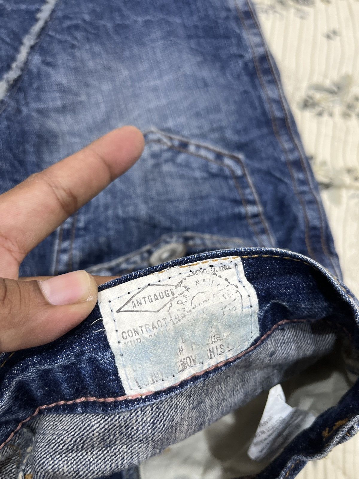 Hypebeast (Jjjj). HYPEBEAST ANGAUGE DENIM EMBROIDERY SKIRTS Size 28" / US 6 / IT 42 - 9 Thumbnail