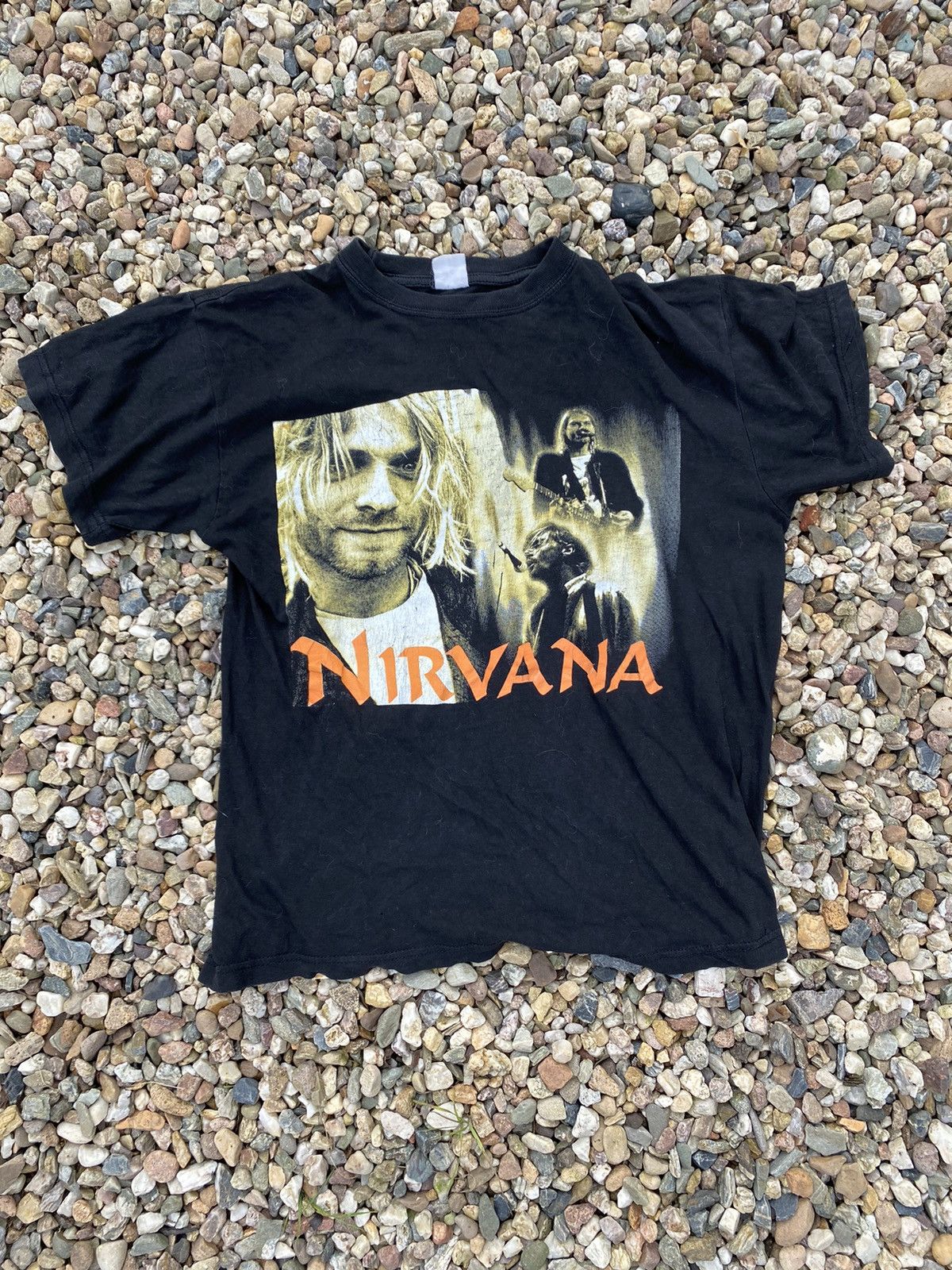 Band Tees × Nirvana × Vintage Nirvana vintage 00s distressed Kurt Cobain tshirt Size US S / EU 44-46 / 1 - 1 Thumbnail