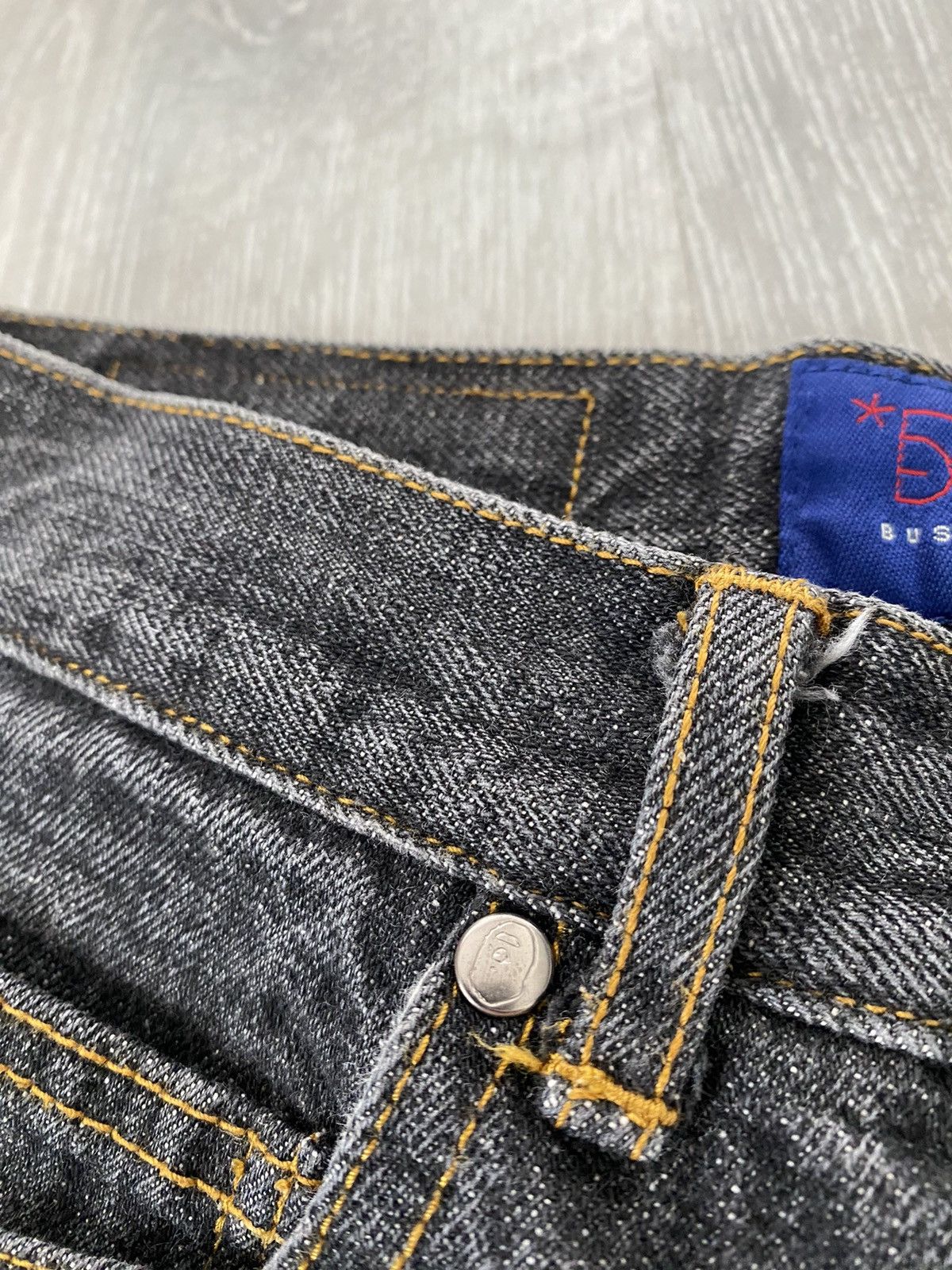 Bape Bape jeans cat Face logo grey selvedge Bape Japanese denim Size 26" / US 2 / IT 38 - 11 Thumbnail