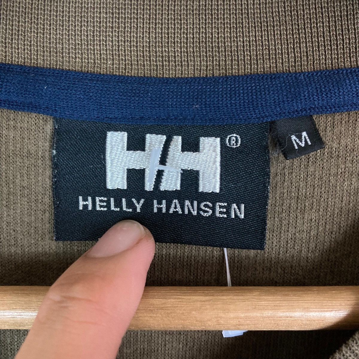 Helly Hansen Vintage Helly Hansen Spell Out Pullover Jumper Sweatshirt Size US M / EU 48-50 / 2 - 7 Thumbnail