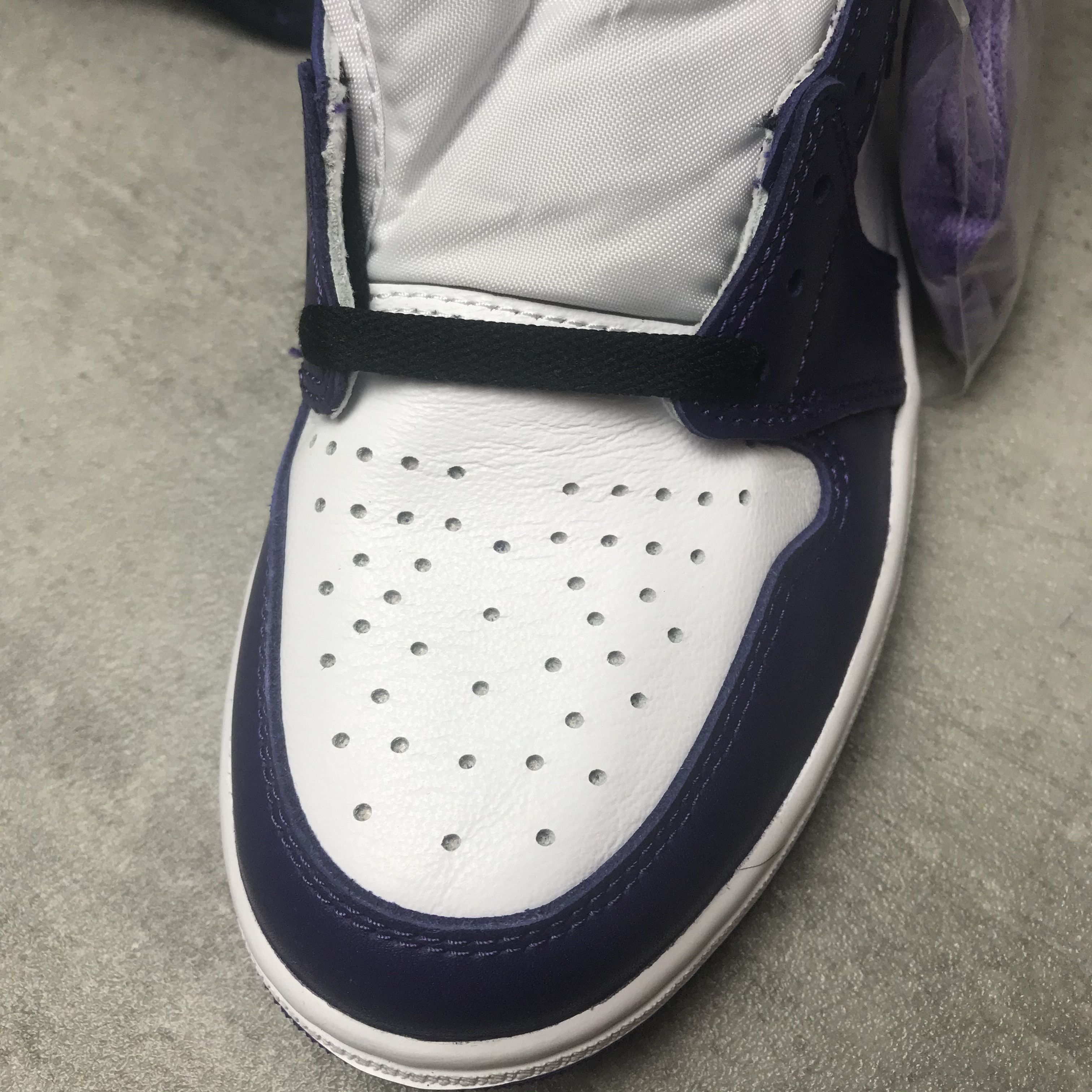Jordan Brand NIKE Air Jordan 1 Retro High Purple Court 2.0 Size US 9.5 / EU 42-43 - 10 Thumbnail