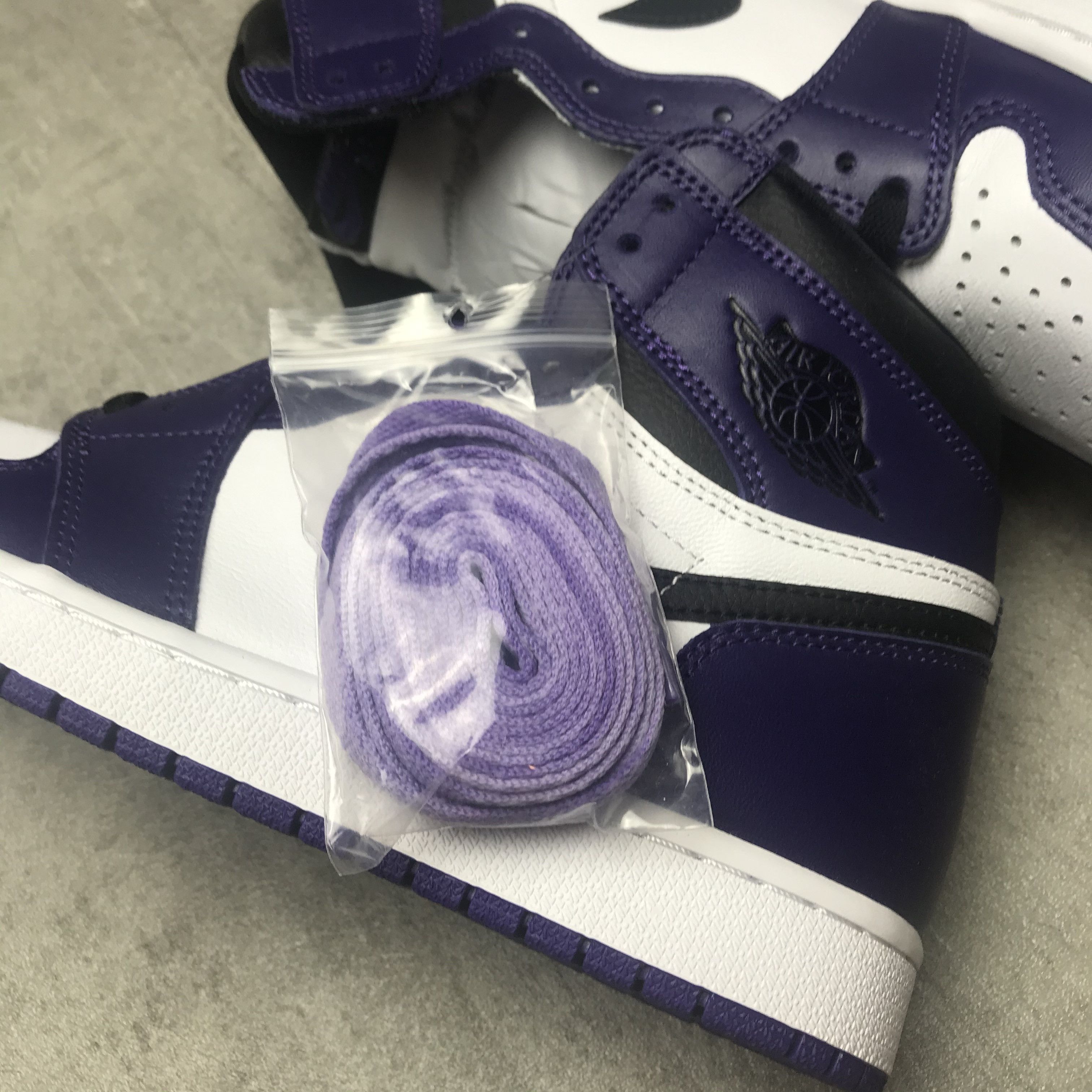 Jordan Brand NIKE Air Jordan 1 Retro High Purple Court 2.0 Size US 9.5 / EU 42-43 - 7 Thumbnail