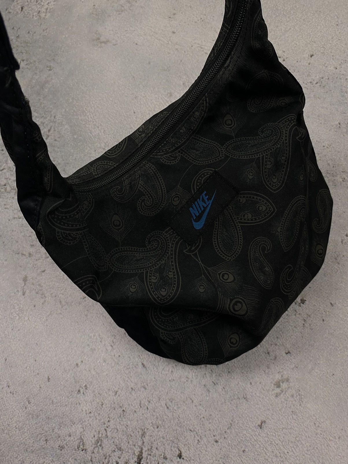 Nike Nike Bandana crossbody bag vintage 90s 00s Size ONE SIZE - 4 Thumbnail