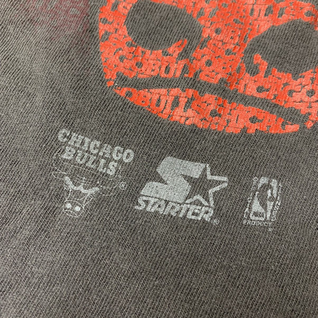 NBA Starter Made in USA Vintage Chicago Bulls NBA Official Size US XL / EU 56 / 4 - 4 Thumbnail