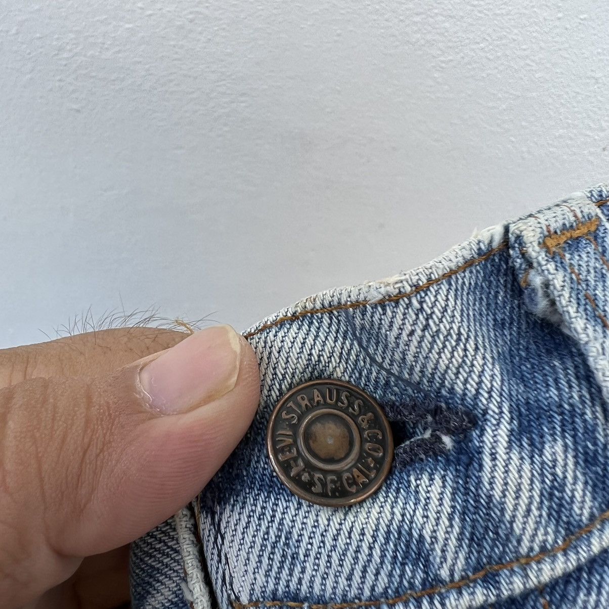 Levi's VINTAGE LEVI’S ORANGE TAB DISTRESSED DENIM Size US 30 / EU 46 - 13 Thumbnail