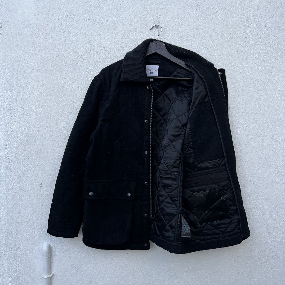 Japanese Brand ICONIC ULTIMATE BLACK J.W ANDERSON UNIQLO JAPAN CARGO JACKET Size US L / EU 52-54 / 3 - 10 Thumbnail
