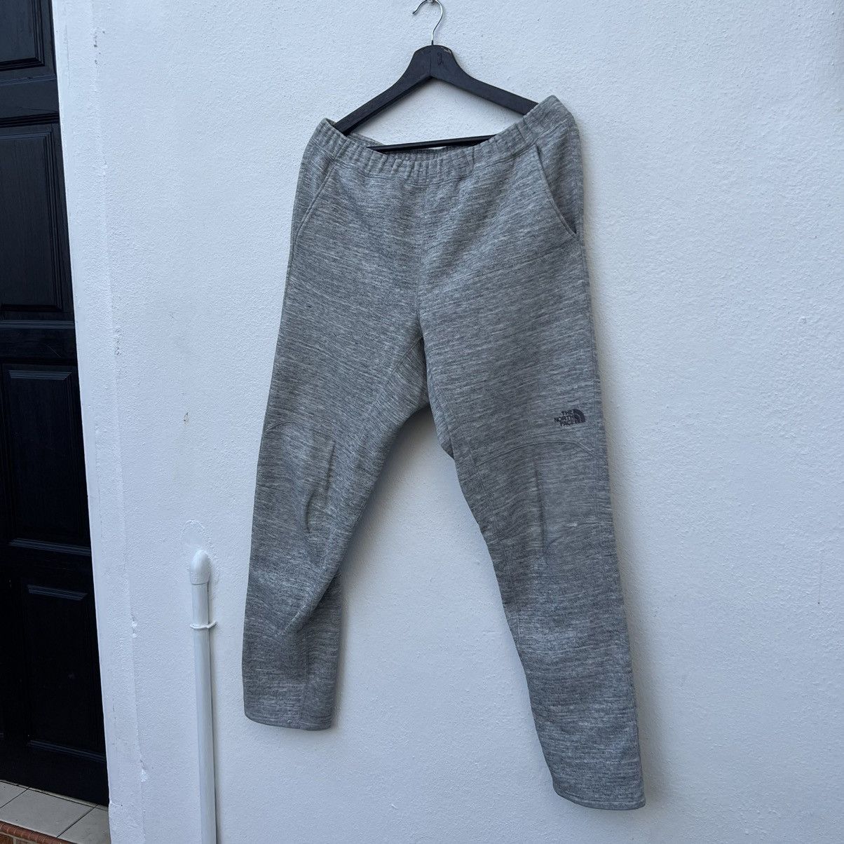 Japanese Brand VINTAGE THE NORTH FACE JOGGER PANTS Size US 30 / EU 46 - 2 Thumbnail