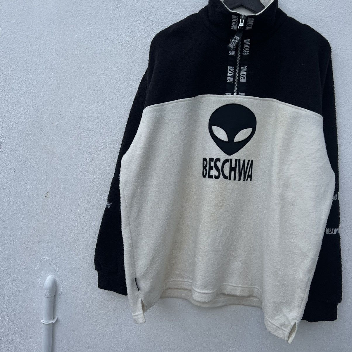 Japanese Brand VINTAGE BESCHWA NEVADA USA BIG LOGO FLEECE JACKET Size US L / EU 52-54 / 3 - 4 Thumbnail