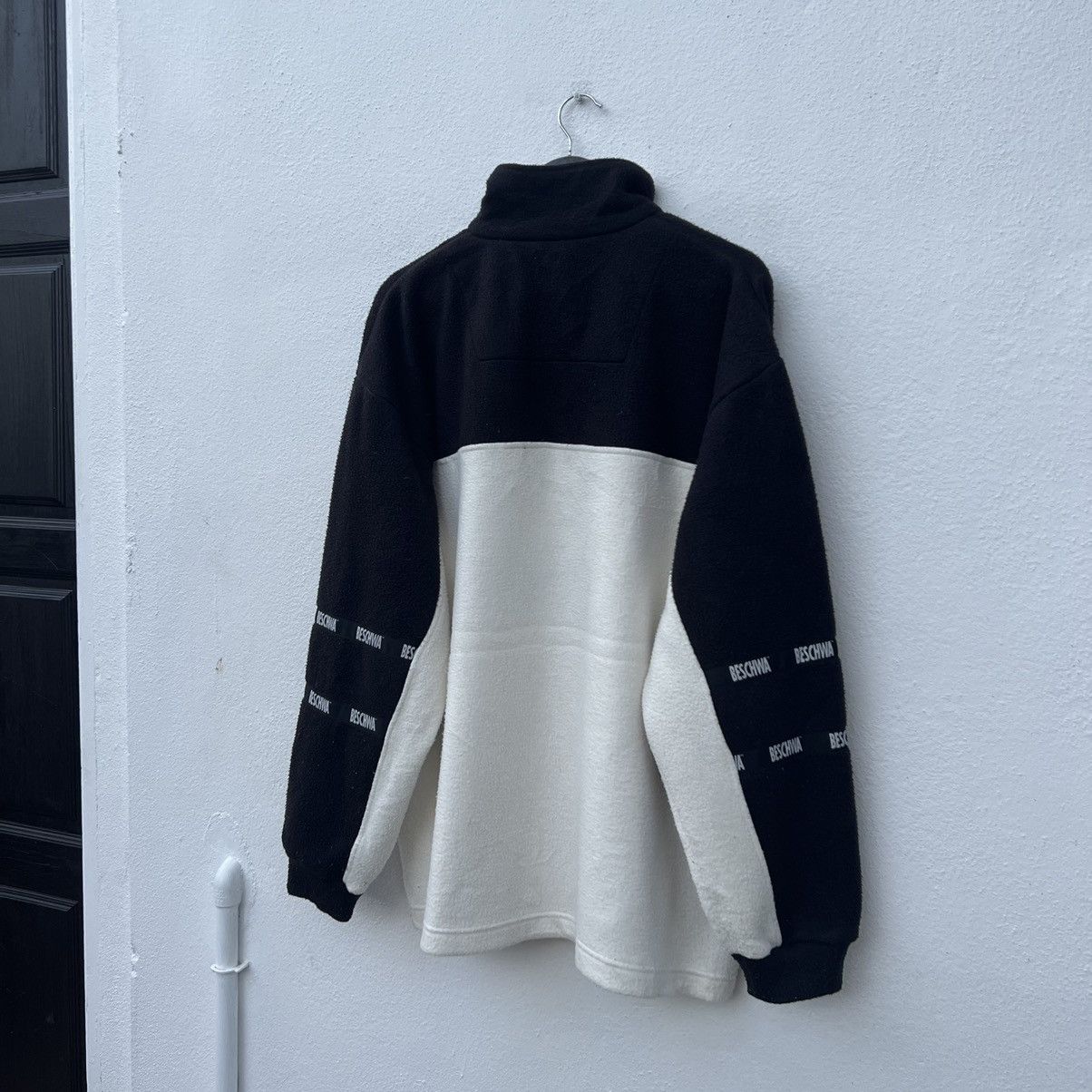 Japanese Brand VINTAGE BESCHWA NEVADA USA BIG LOGO FLEECE JACKET Size US L / EU 52-54 / 3 - 9 Thumbnail