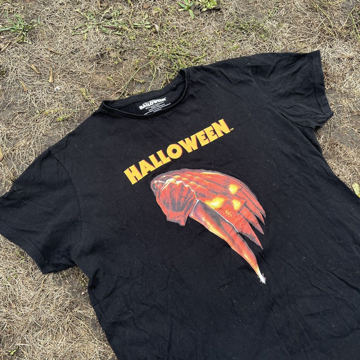 Vintage Vintage Y2K Halloween Graphic Tee Horror Streetwear Black M Size US M / EU 48-50 / 2 - 4 Thumbnail