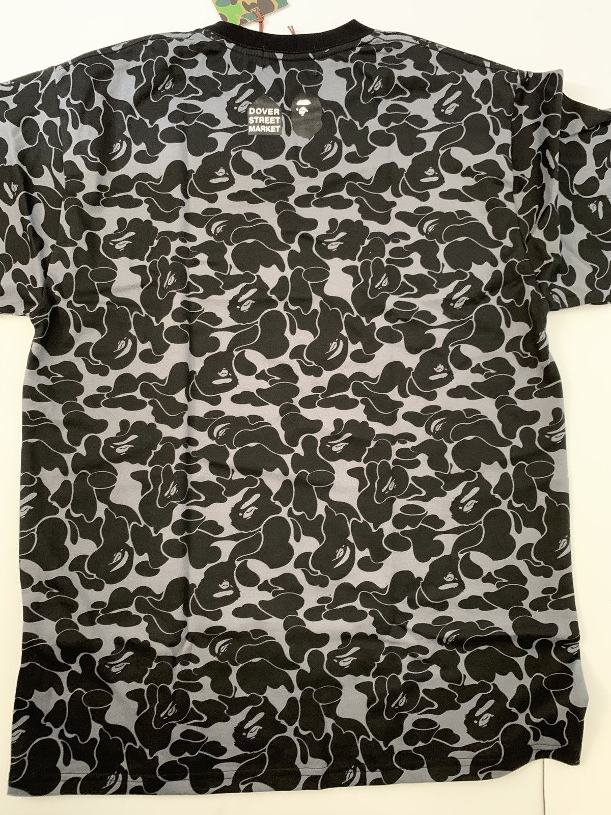 Bape × Dover Street Market Bape x DSM special camo college t shirt Size US L / EU 52-54 / 3 - 2 Thumbnail