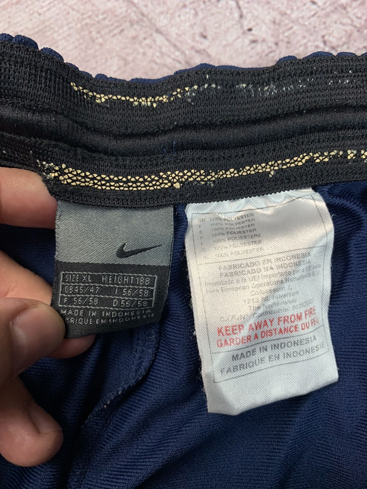 Nike × Vintage Vintage Nike Y2K Mens Shorts Size US 36 / EU 52 - 4 Thumbnail
