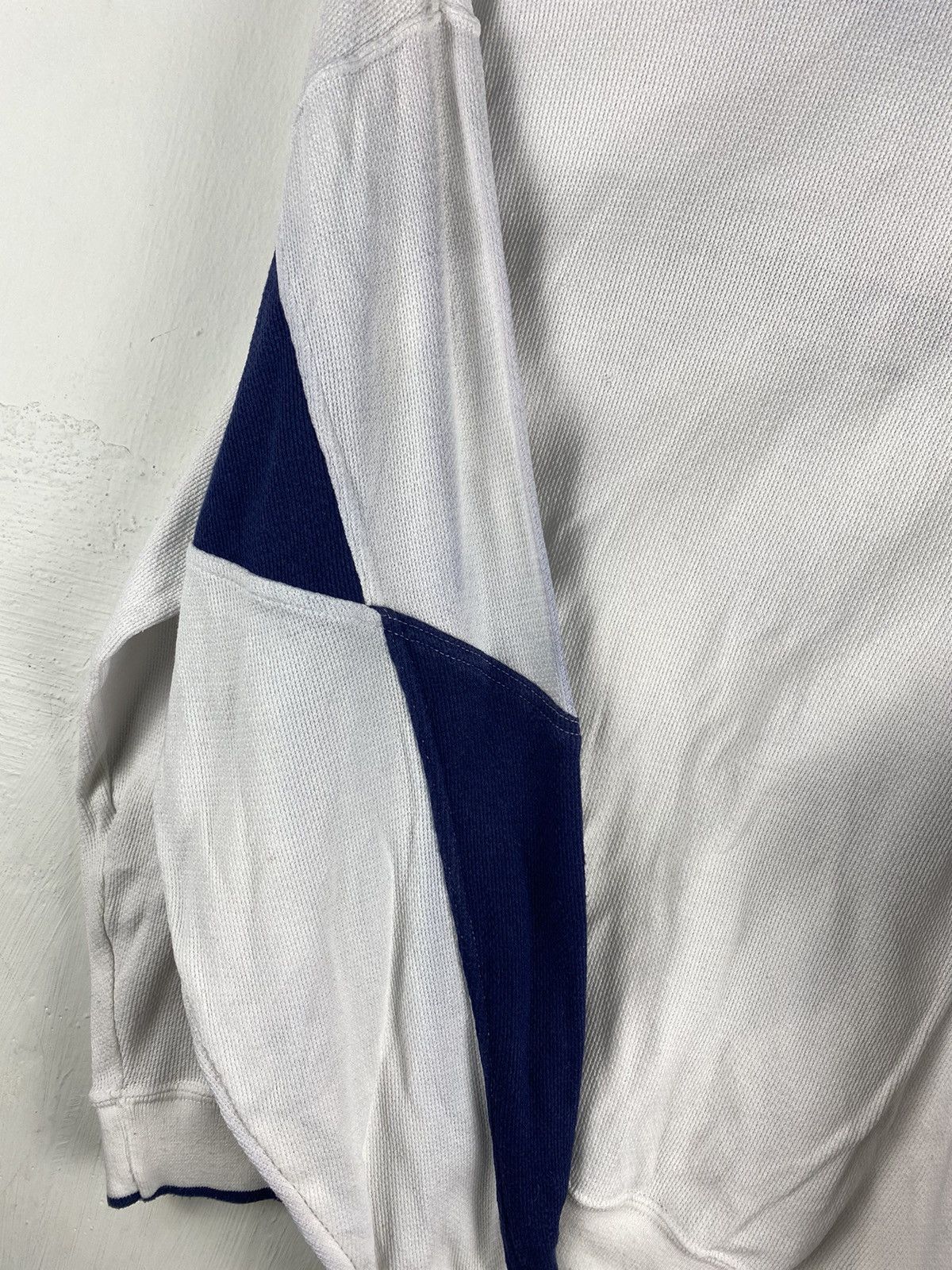 Descente Tukar brand Size US M / EU 48-50 / 2 - 7 Thumbnail