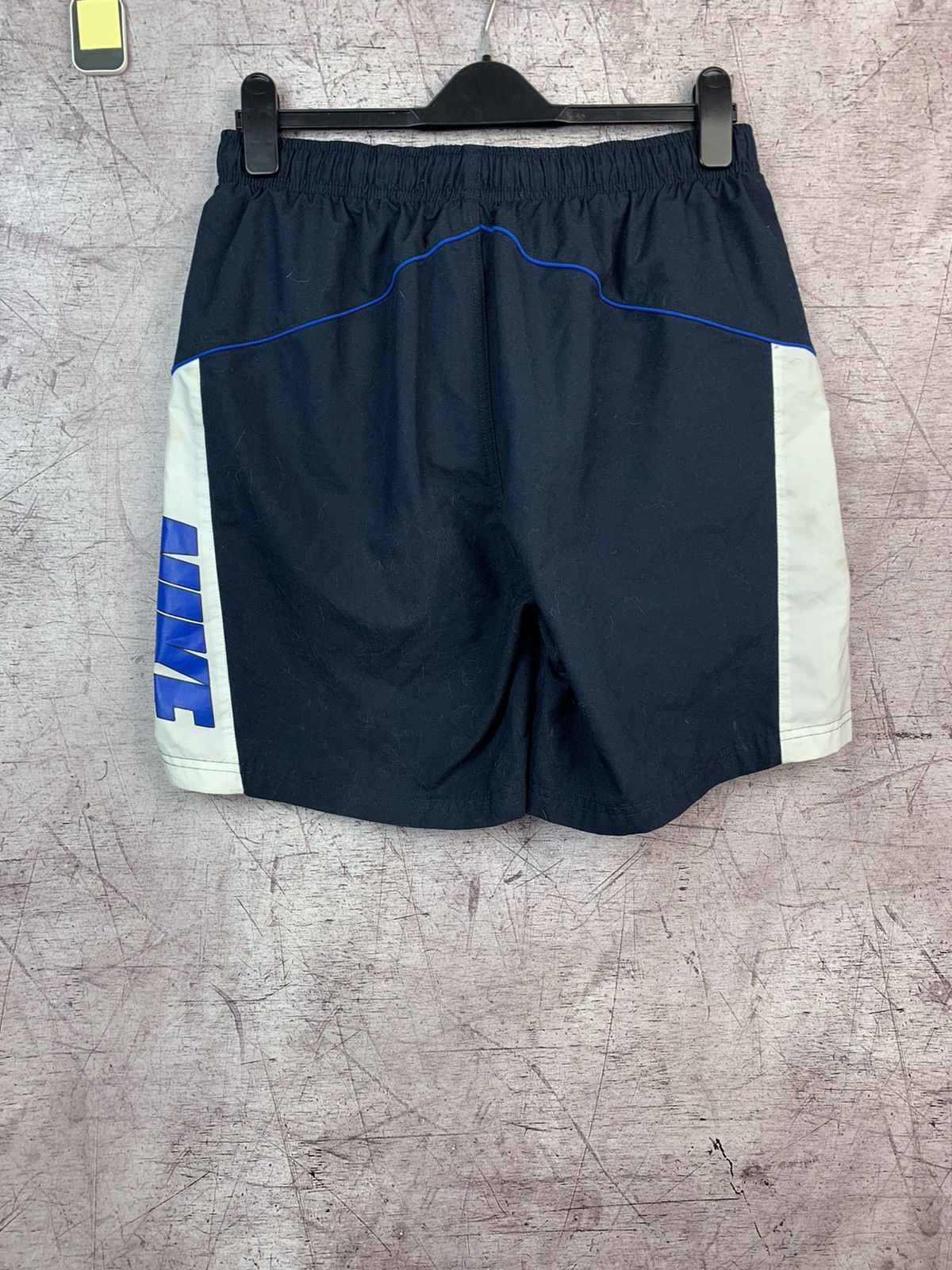 Nike Nike Vintage Y2K Mens Nylon Big Logo Shorts Size US 32 / EU 48 - 2 Thumbnail