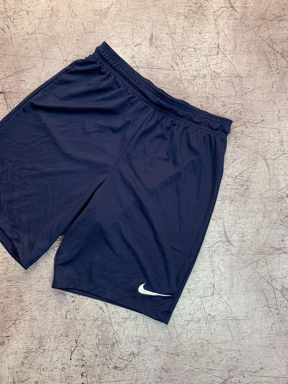 Nike × Vintage Vintage Nike Y2K Hype Mens Shorts Size US 34 / EU 50 - 4 Thumbnail