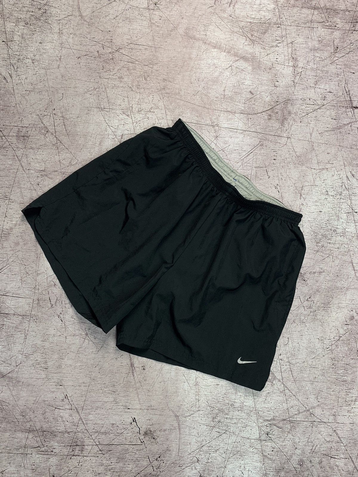 Nike × Vintage Vintage Nike Y2K Hype Mens Shorts Size US 32 / EU 48 - 2 Thumbnail