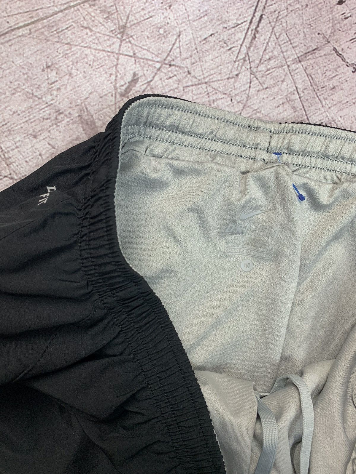 Nike × Vintage Vintage Nike Y2K Hype Mens Shorts Size US 32 / EU 48 - 6 Thumbnail