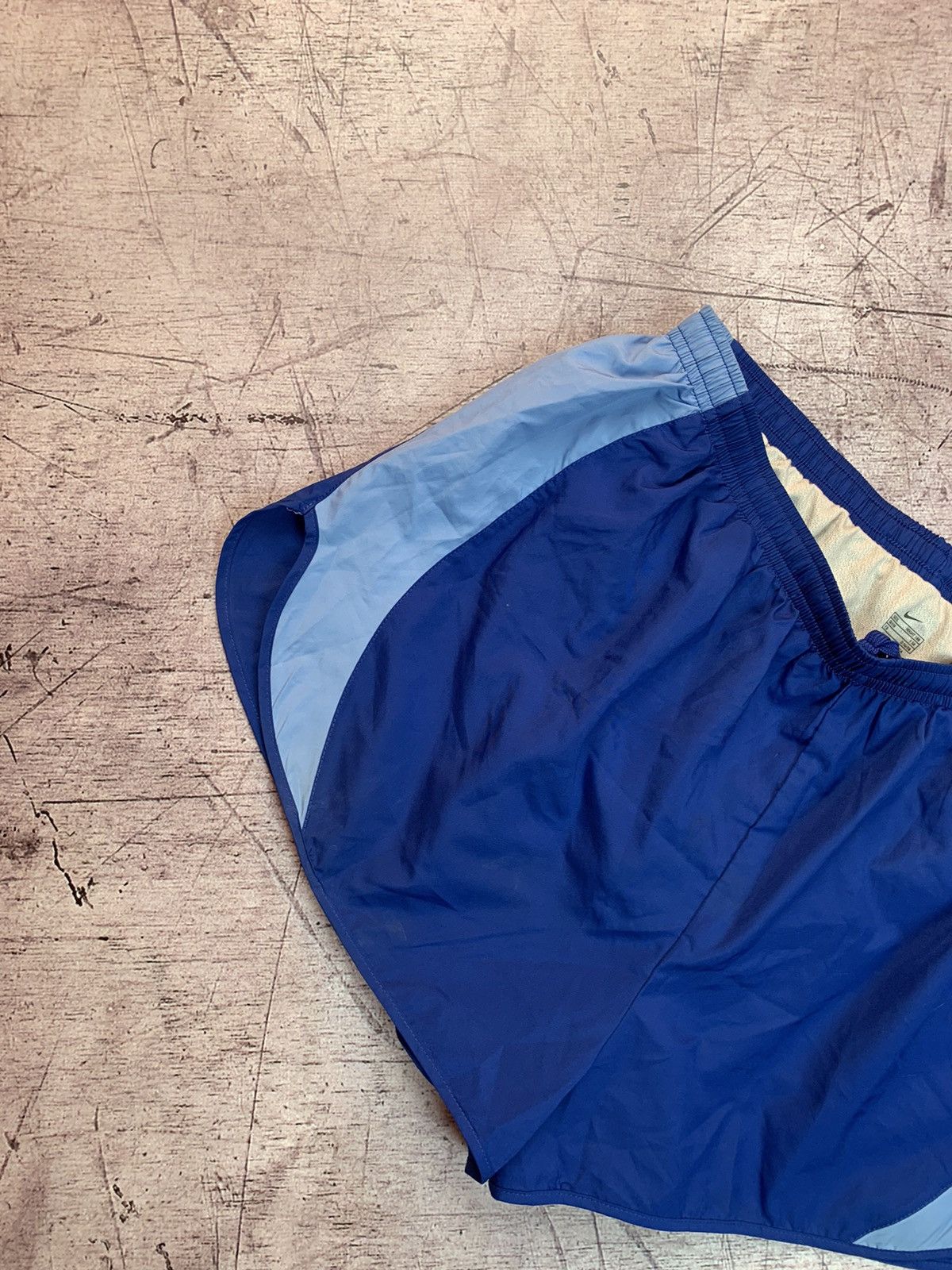 Nike × Vintage Vintage Nike Y2K Hype Running Mens Shorts Size US 36 / EU 52 - 2 Thumbnail